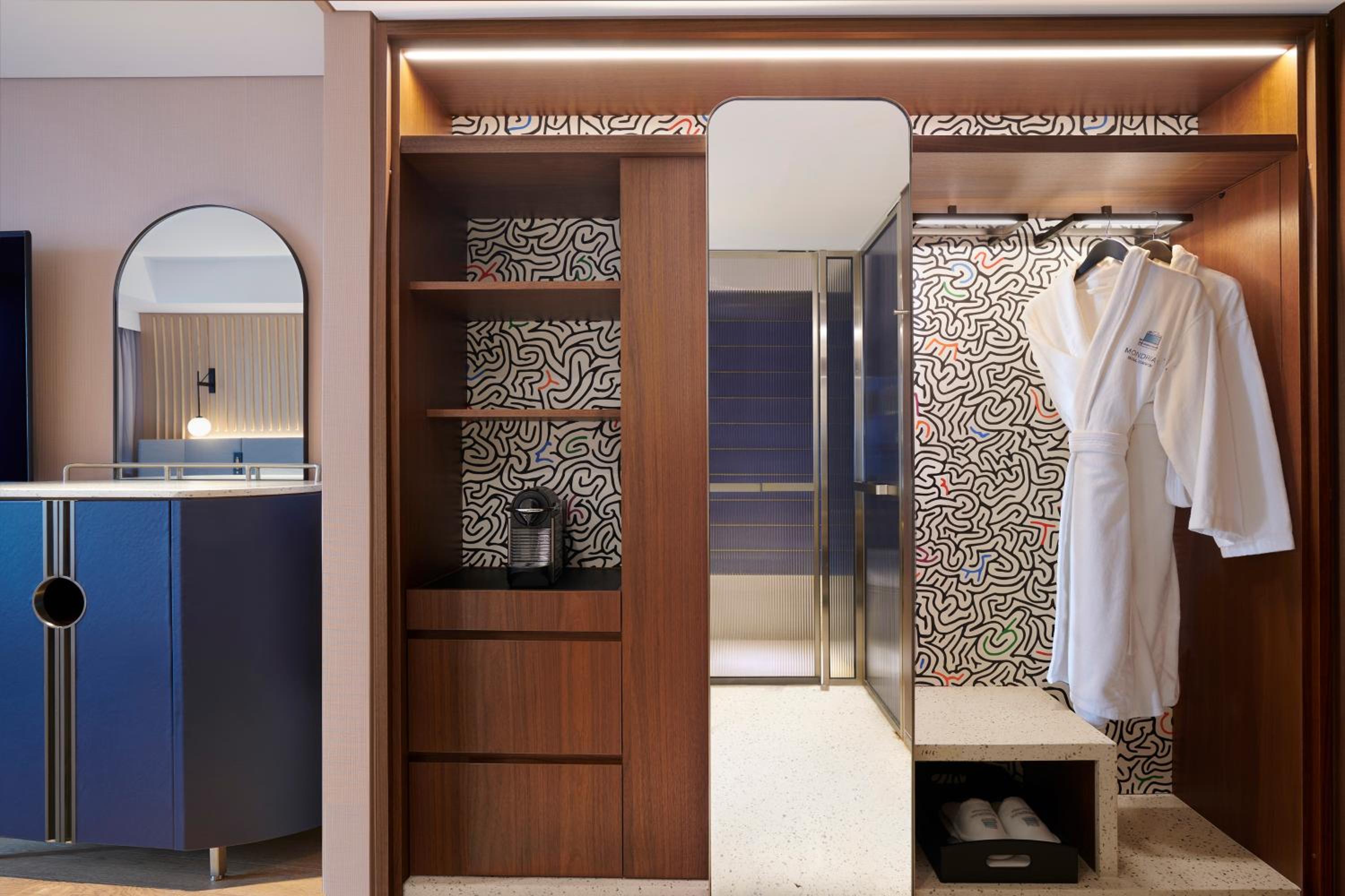 Signature King Room - Photo 4