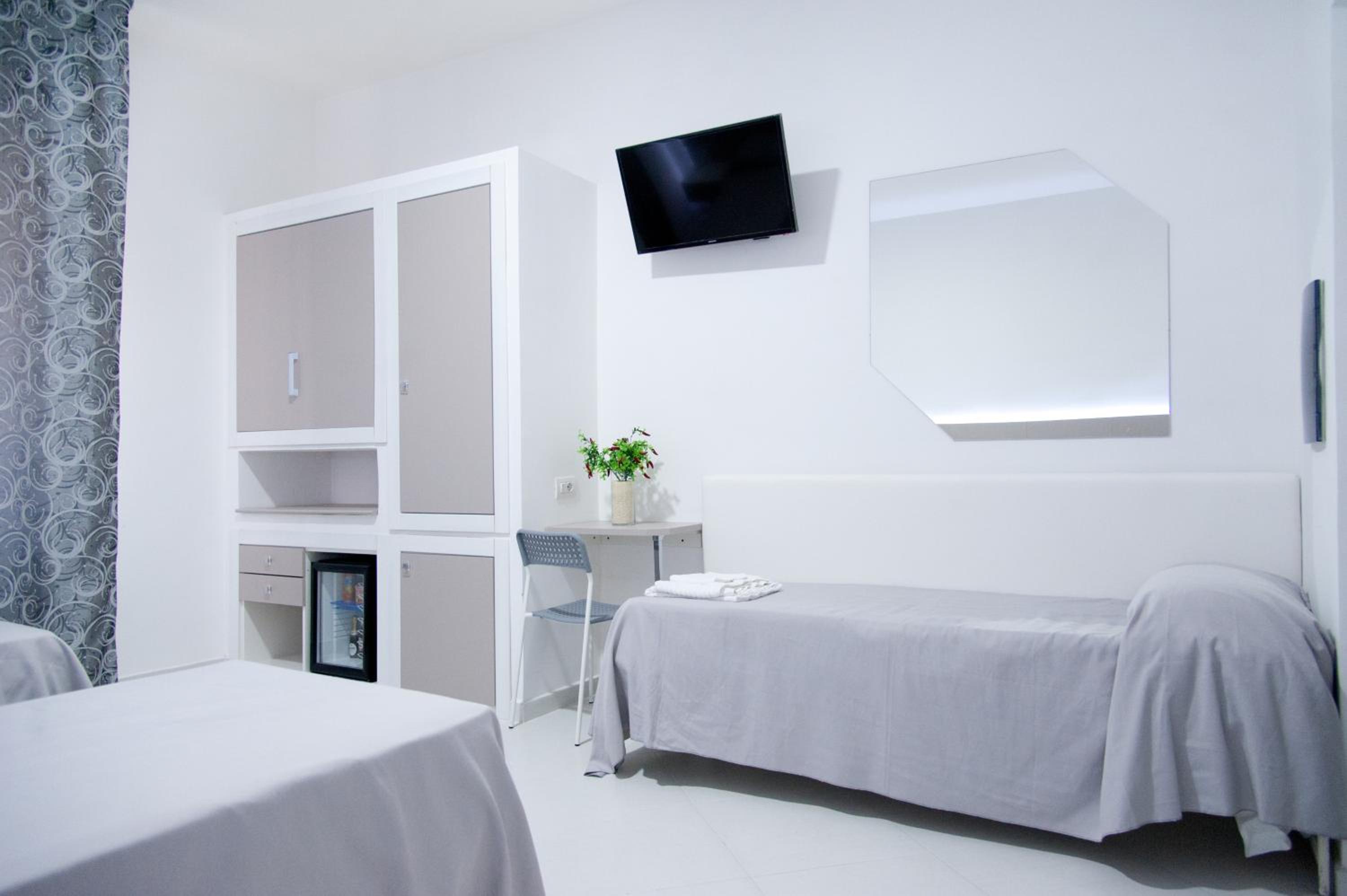 Double Room - Photo 1