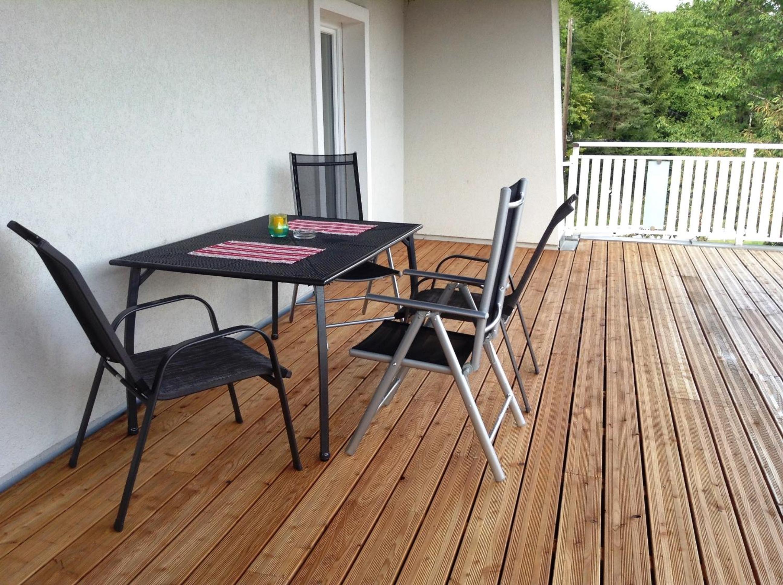 Two-Bedroom Apartment with Terrace photo 3