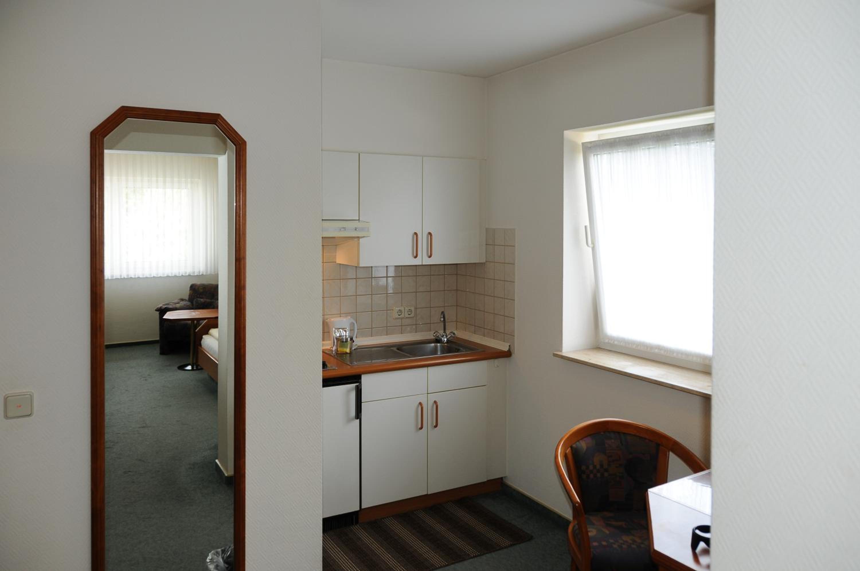 Studio (1 Adult) - Photo 6