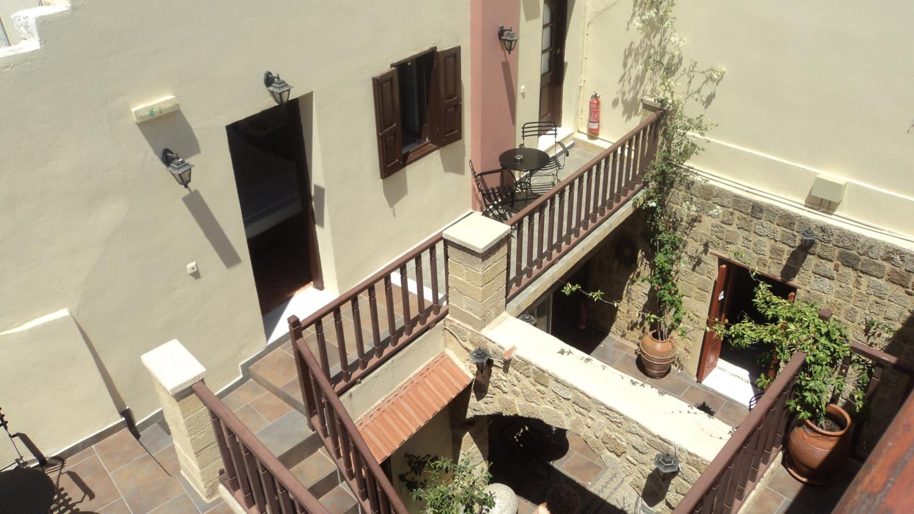 Standard Double Room with Balcony photo 2