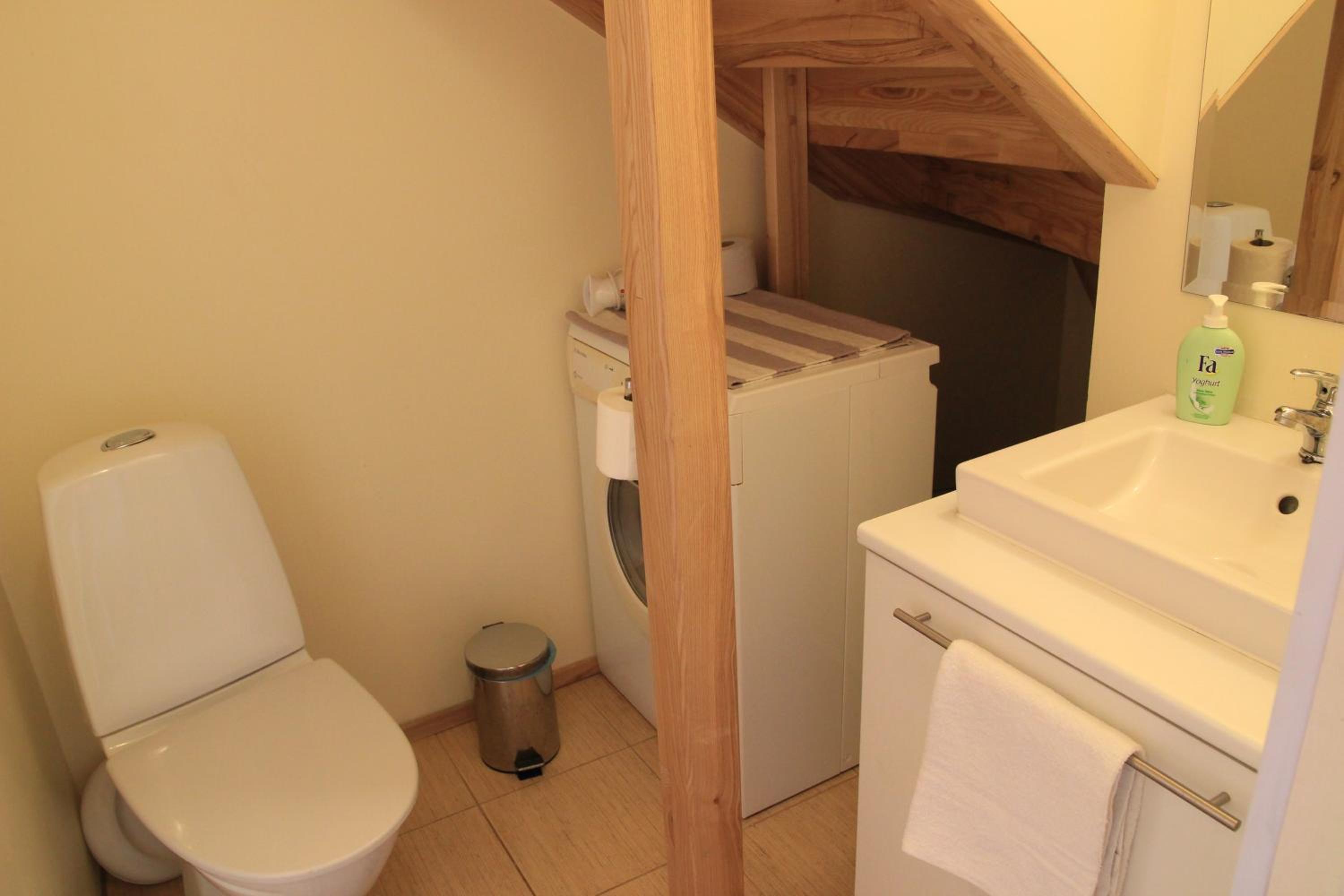 Comfort Quadruple Room - Photo 8