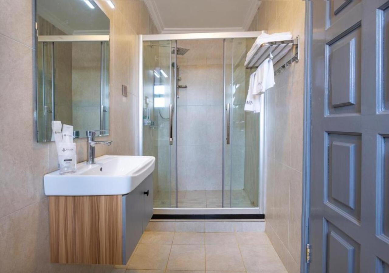 Executive Suite photo 2