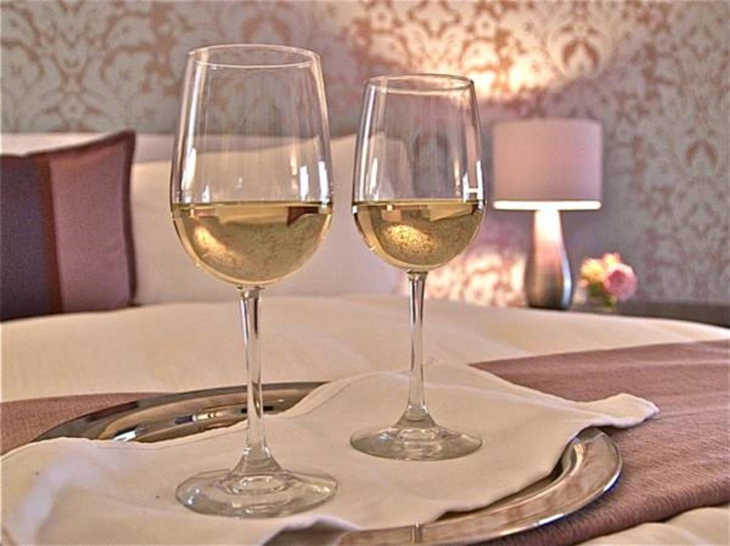 Junior Suite with Spa Bath