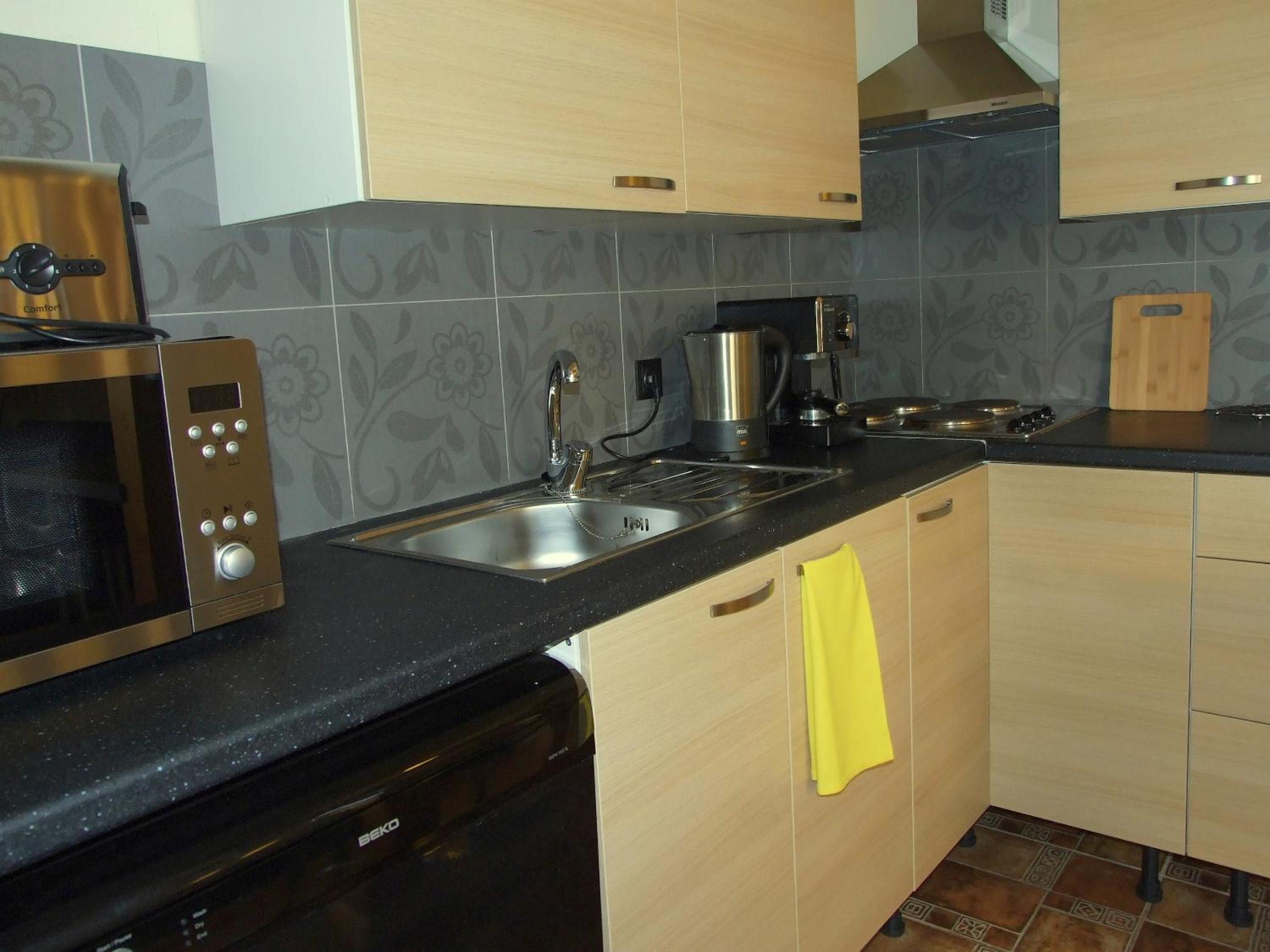 Two-Bedroom Apartment - Photo 35