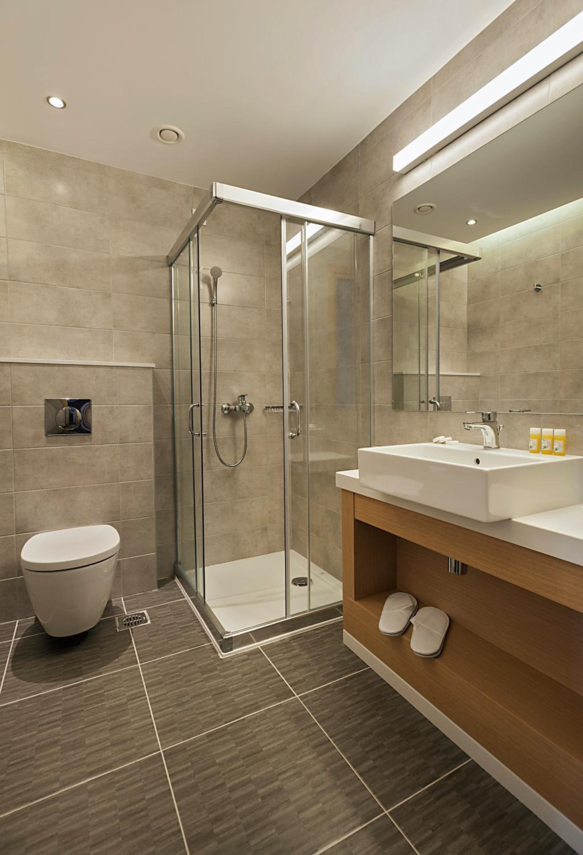 Quadruple Room - Photo 3