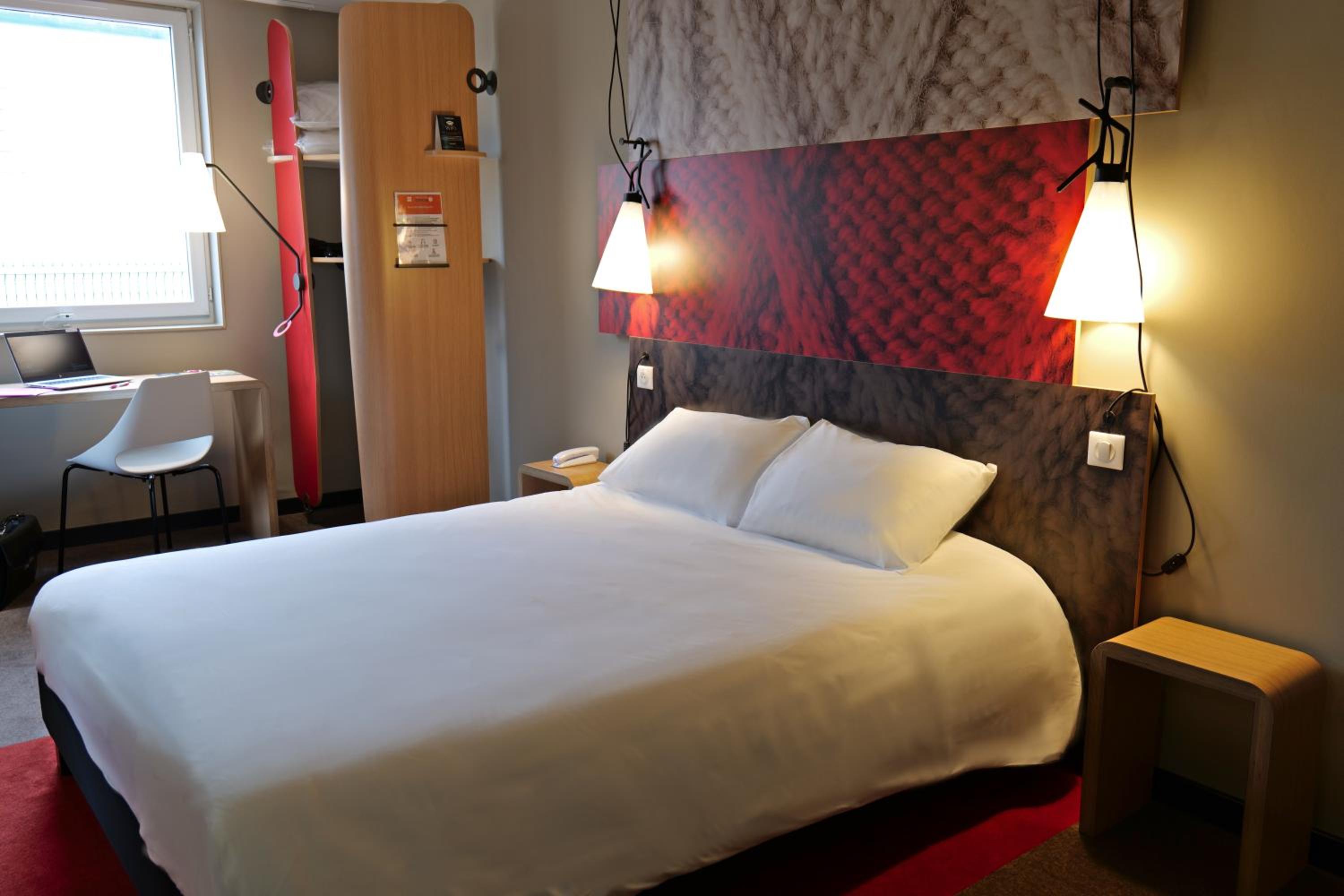 Superior Double Room with Bath or Shower photo 1