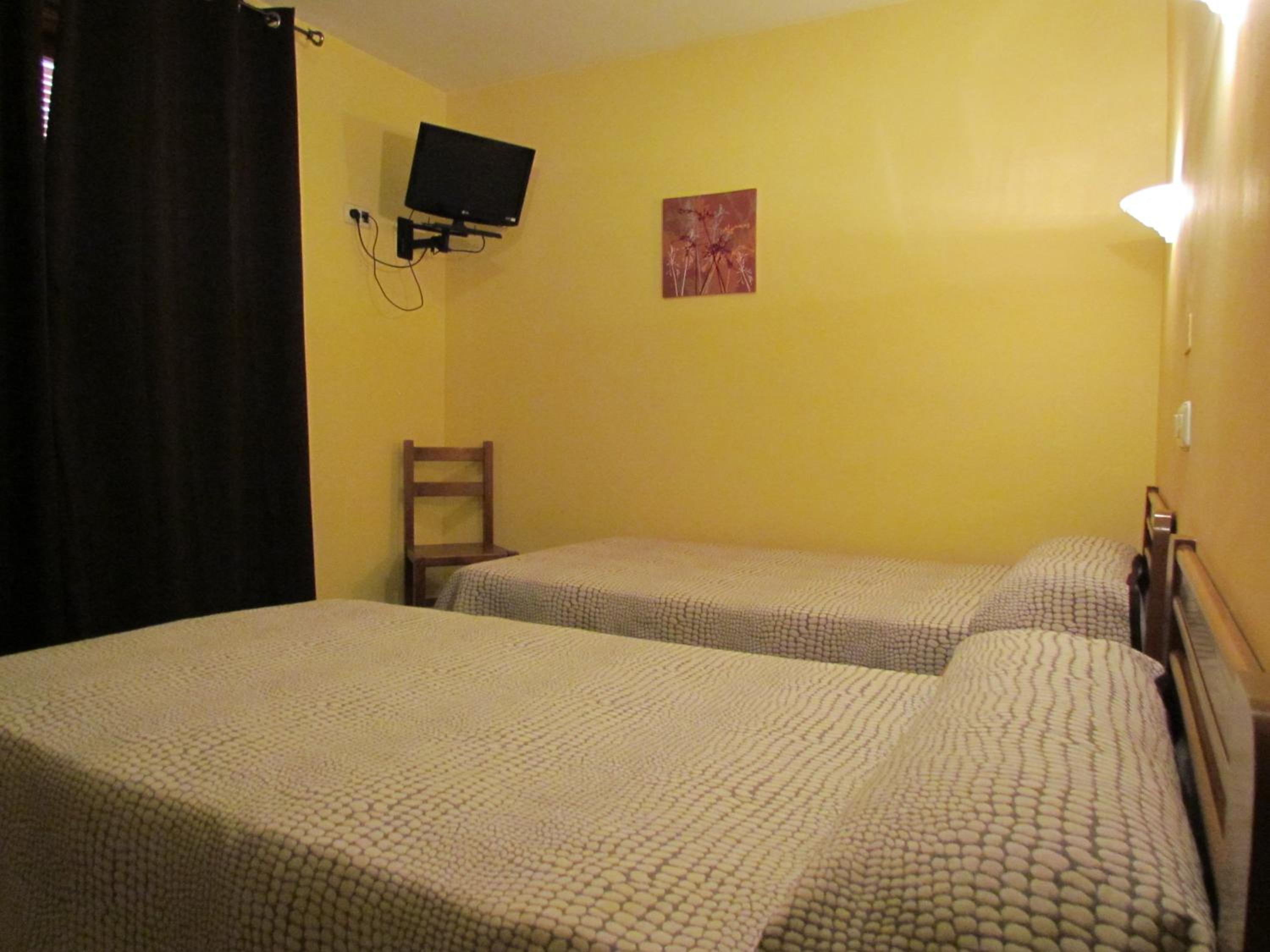 Double or Twin Room photo 2