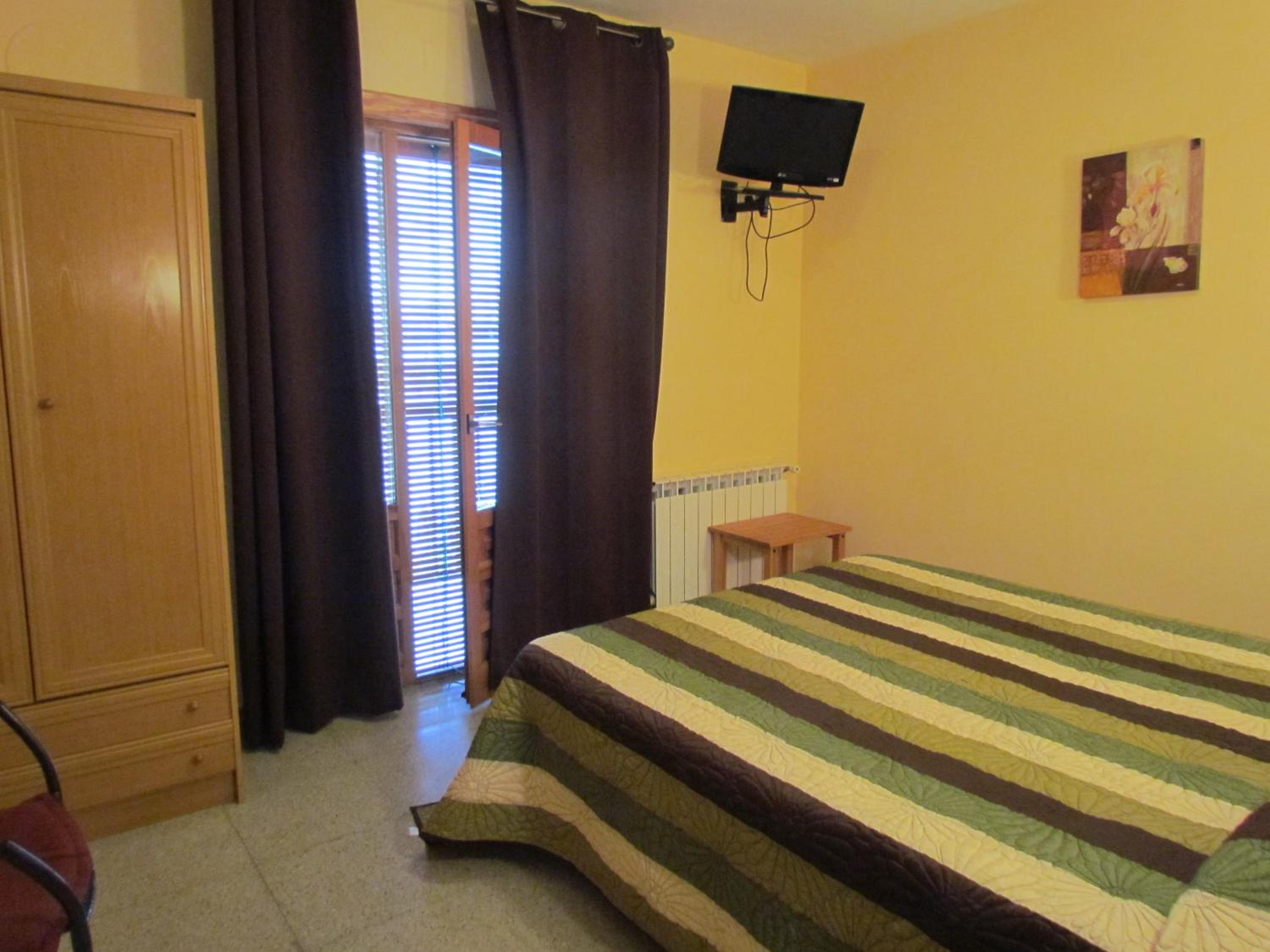 Double or Twin Room photo 3
