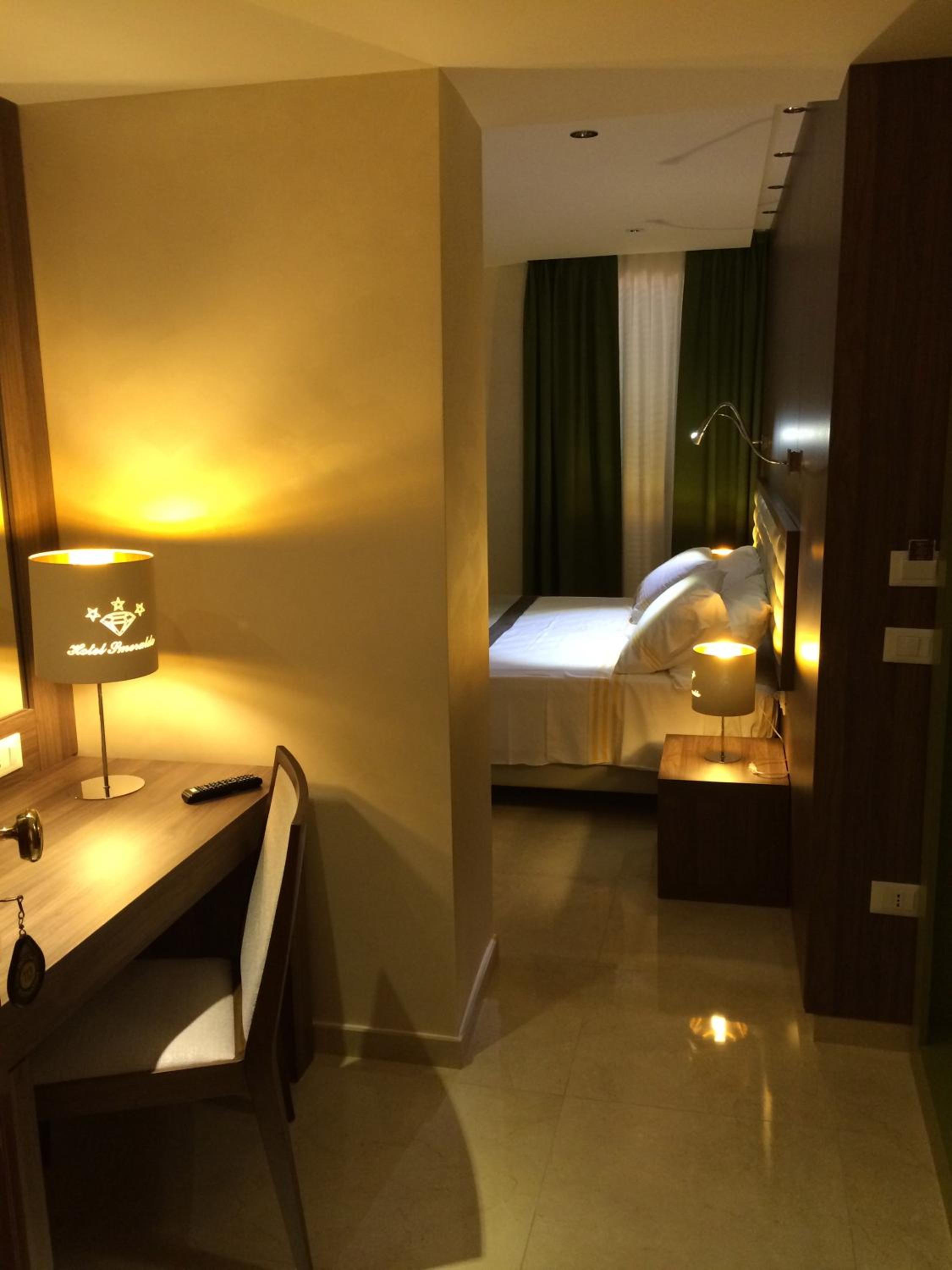Superior Double Room - Photo 18