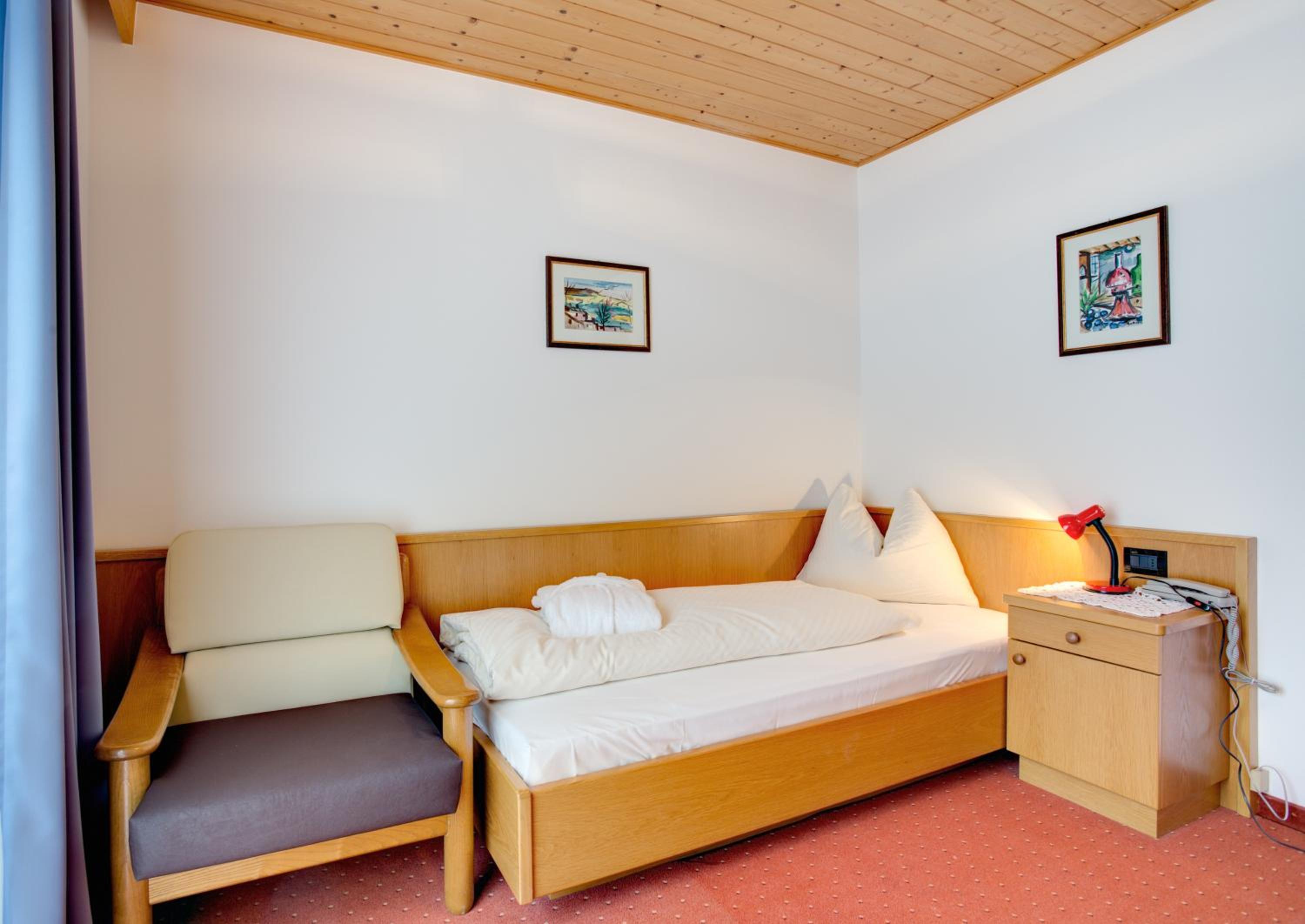 Standard Single Room photo 2