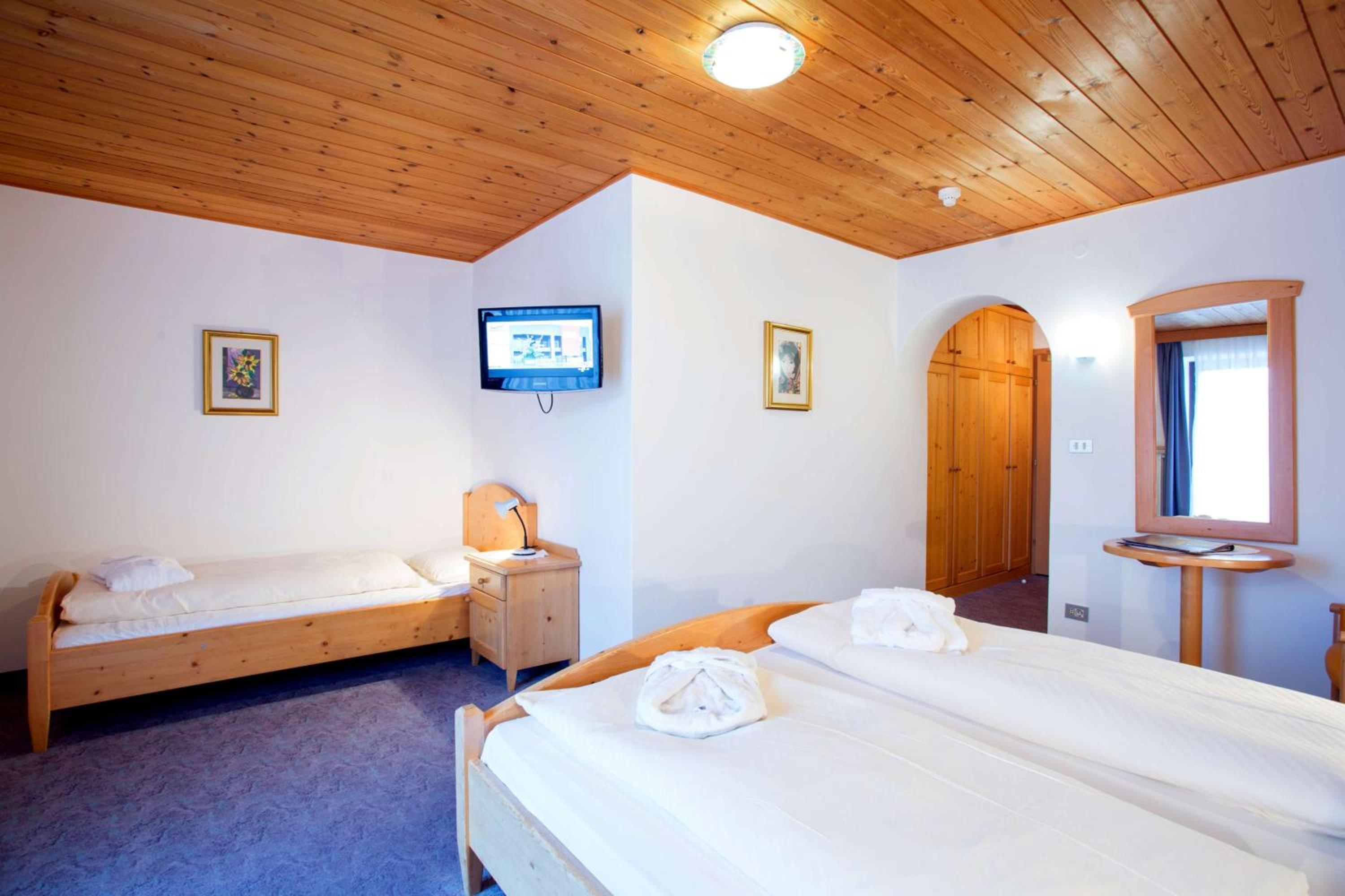 Superior Double or Twin Room with Balcony photo 1