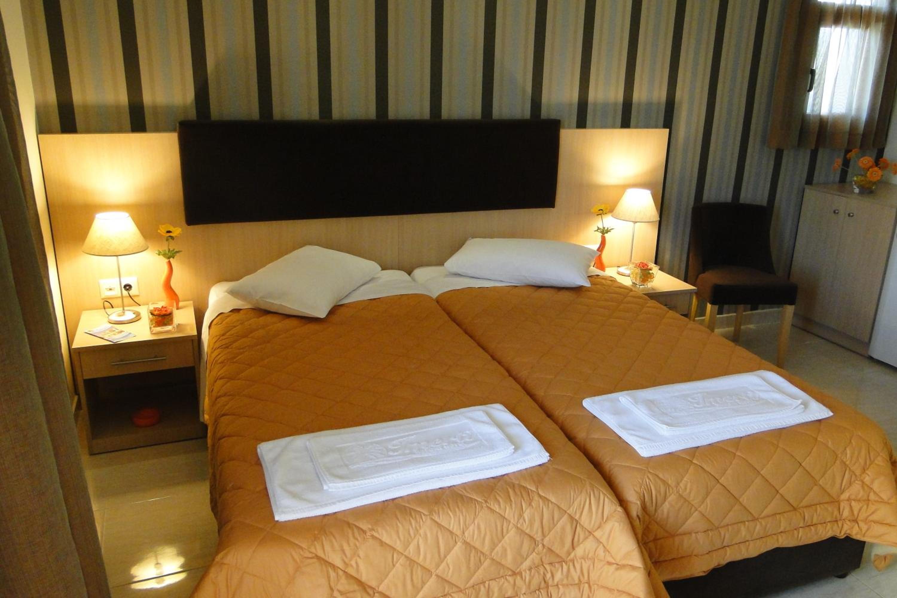 Double or Twin Room photo 1