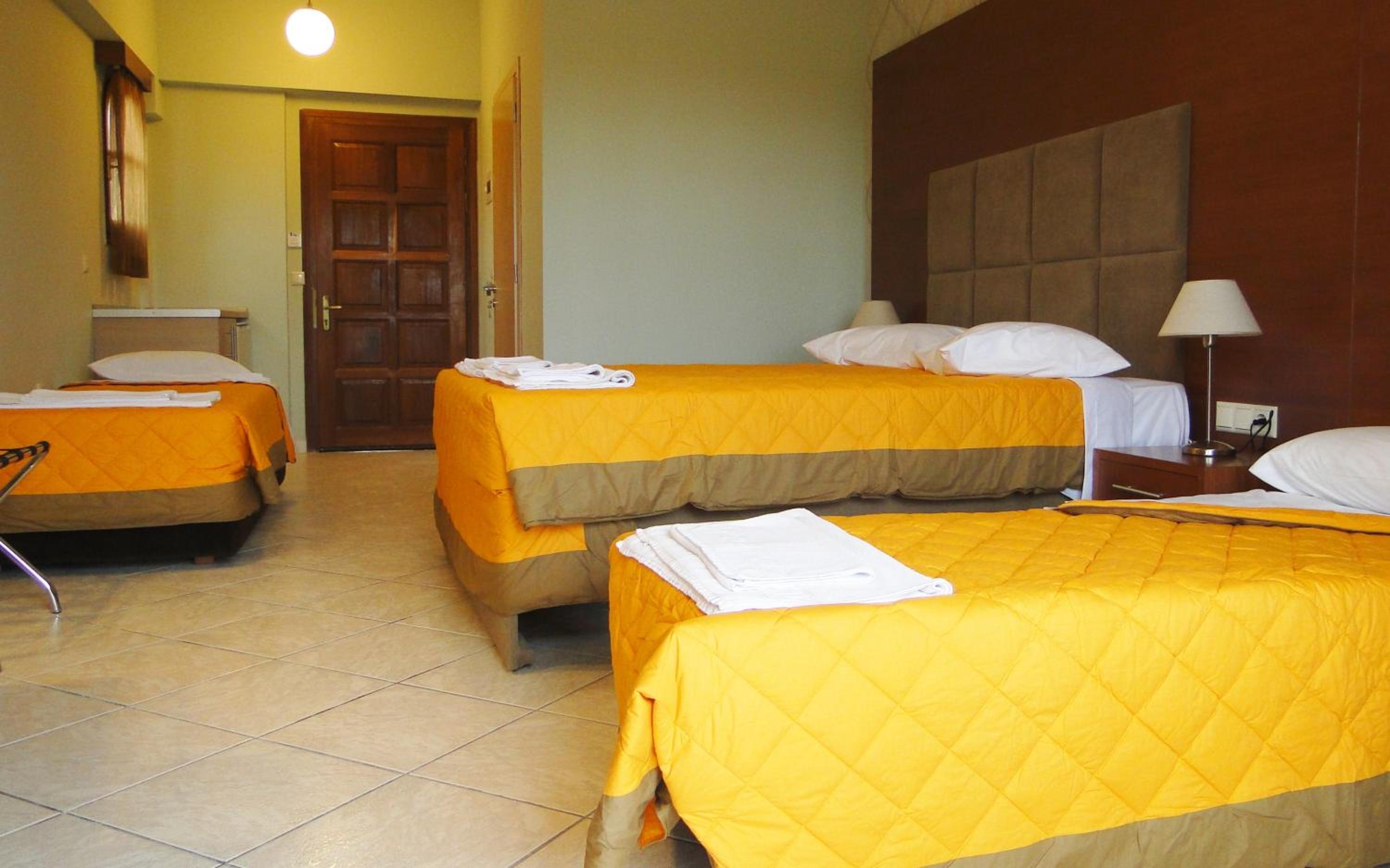 Quadruple Room photo 2