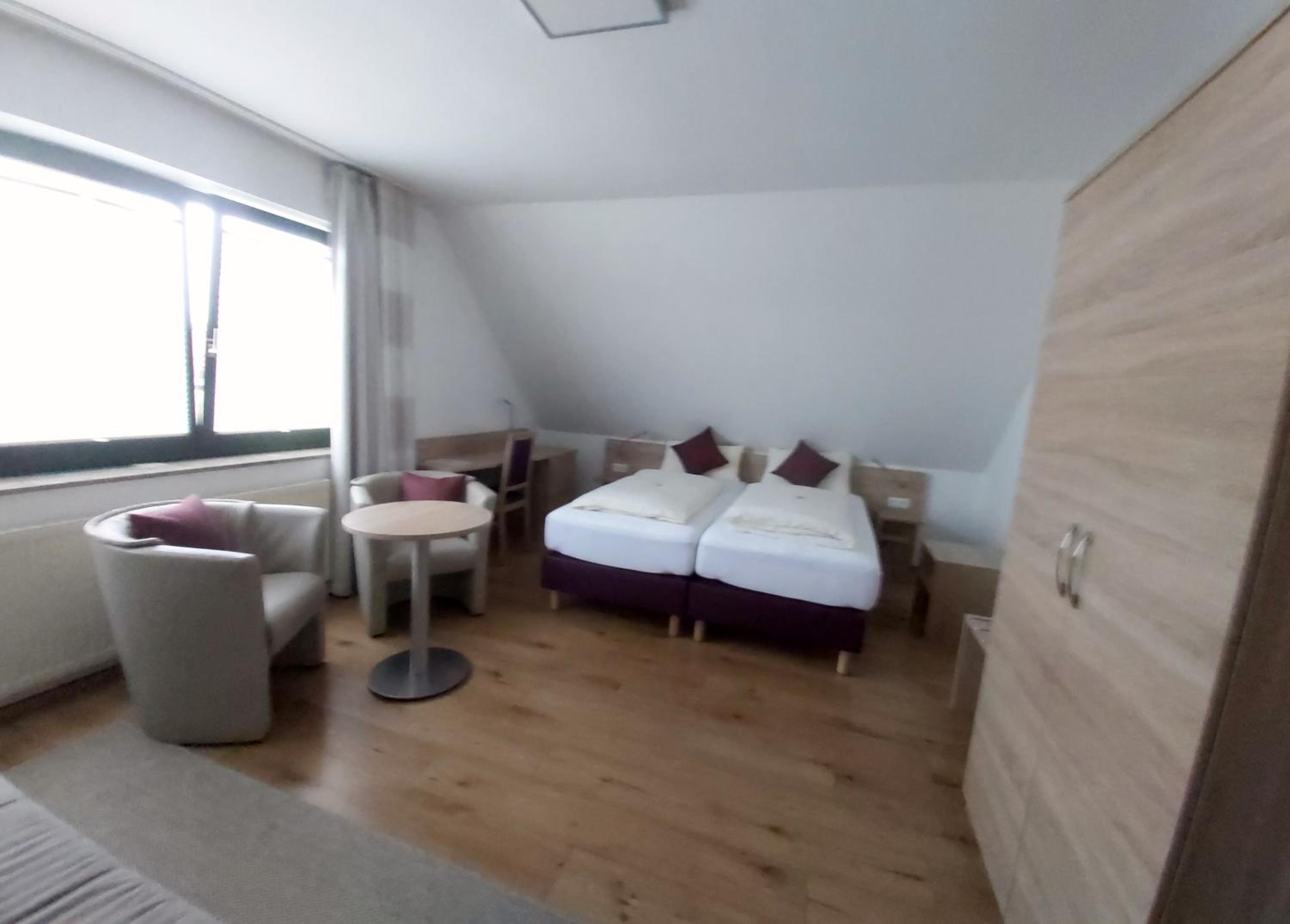 Large Double Room