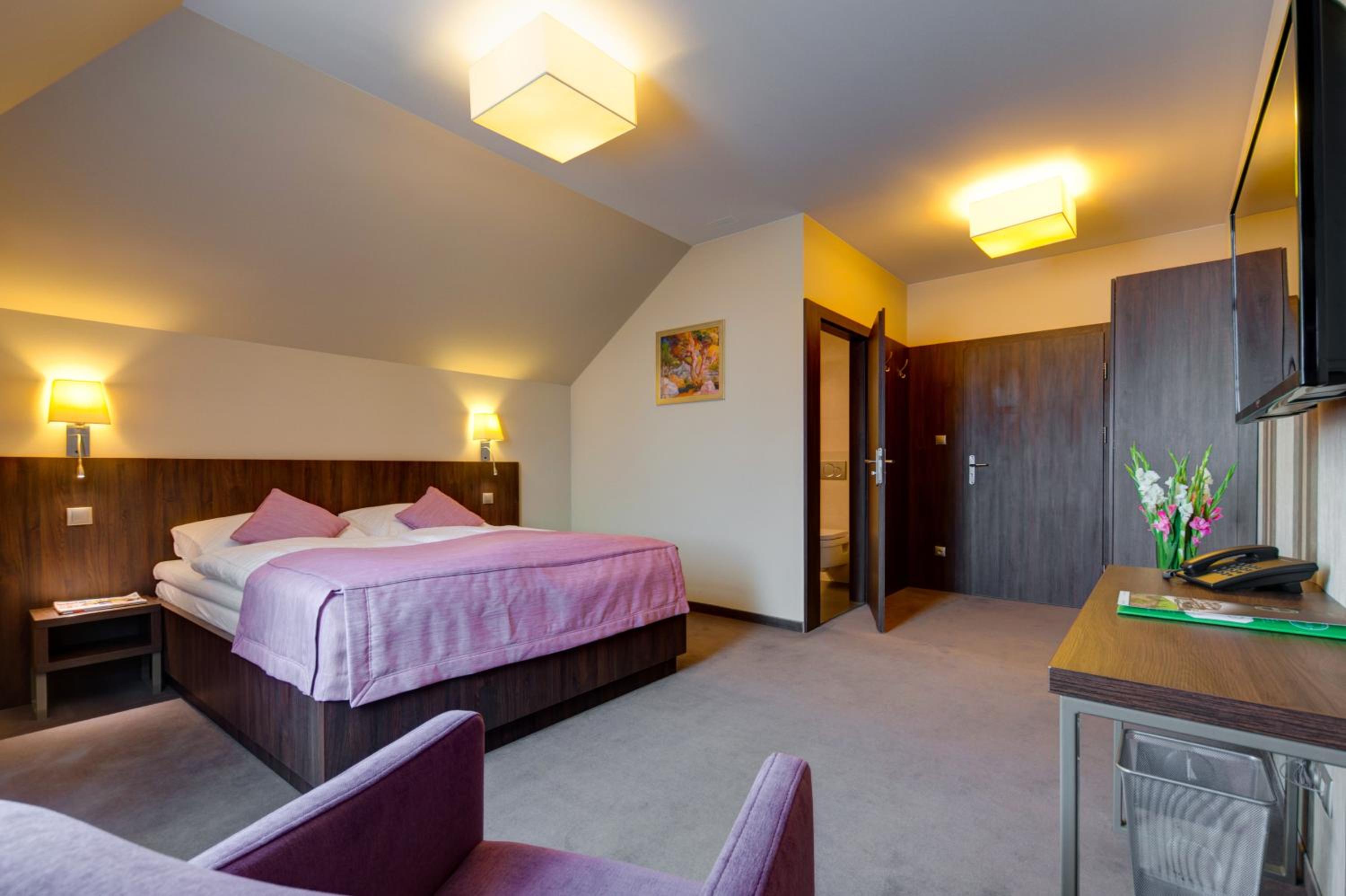 Double Room - Photo 3
