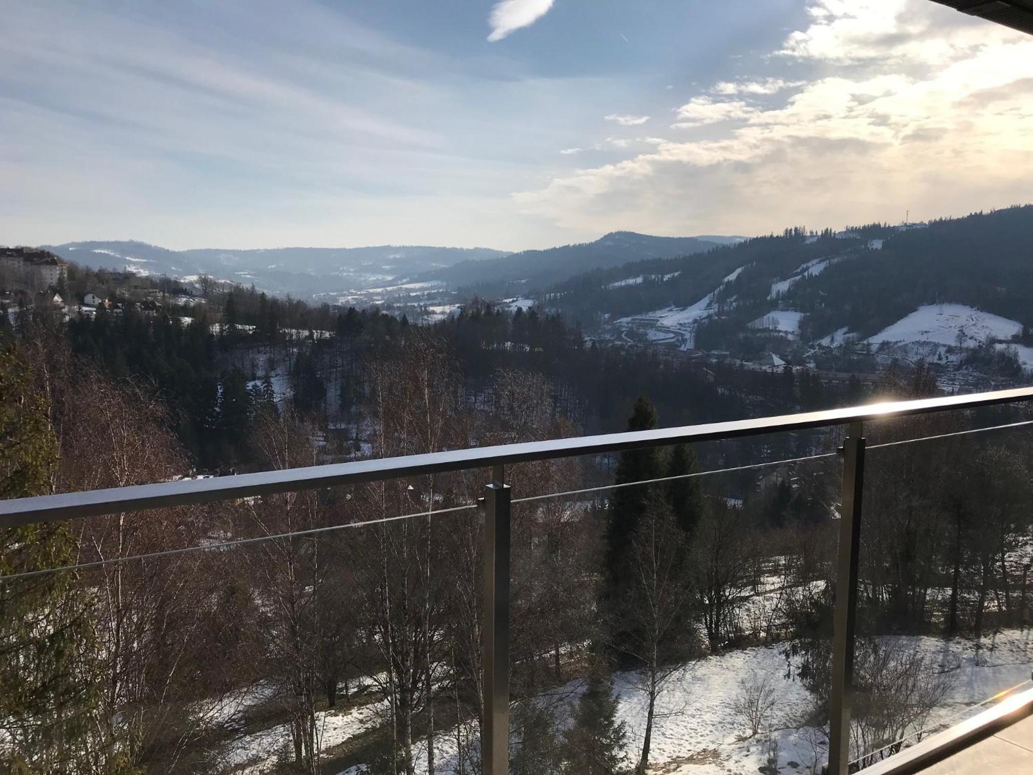 Studio with Mountain View - Photo 7