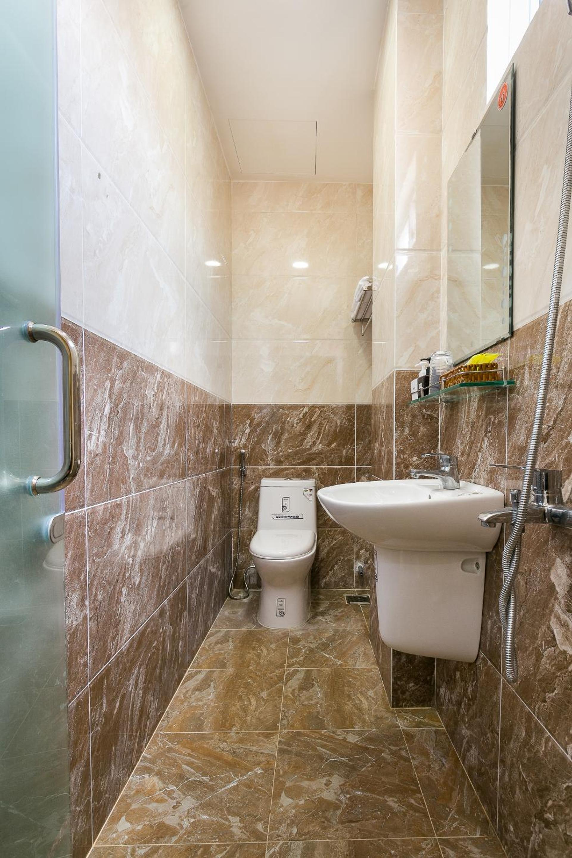 Standard Double Room - Photo 4