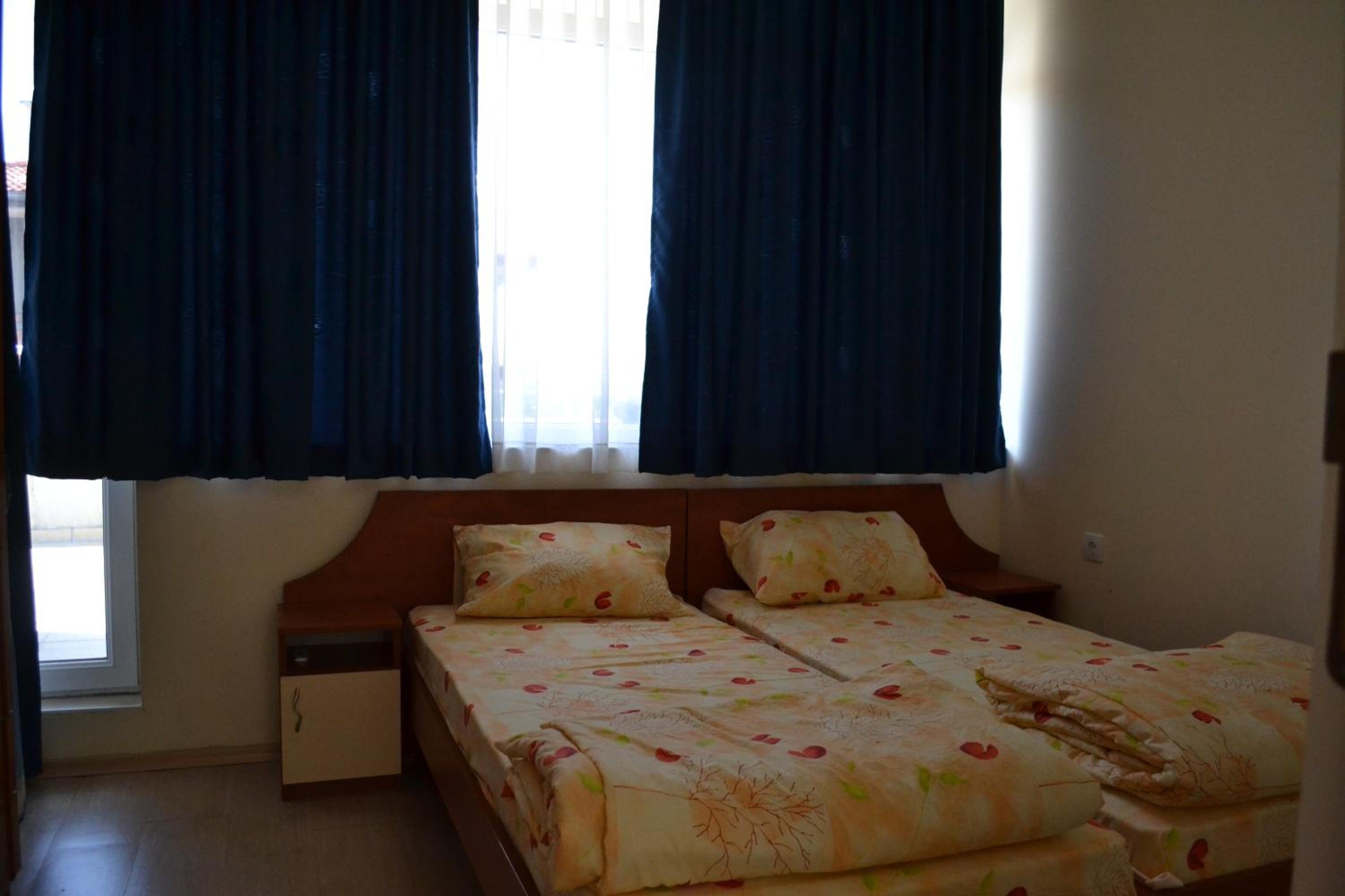 Two-Bedroom Apartment With Balcony And Pool View