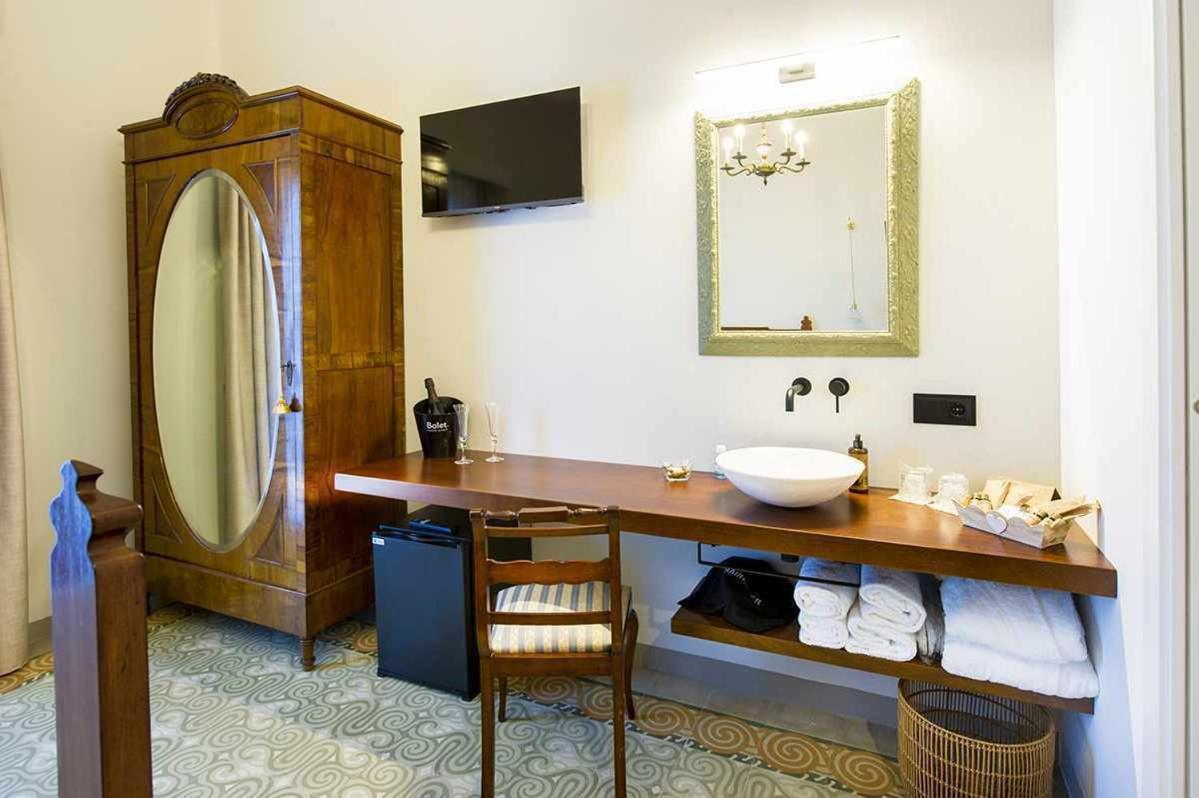 Double Room with Terrace - Photo 6