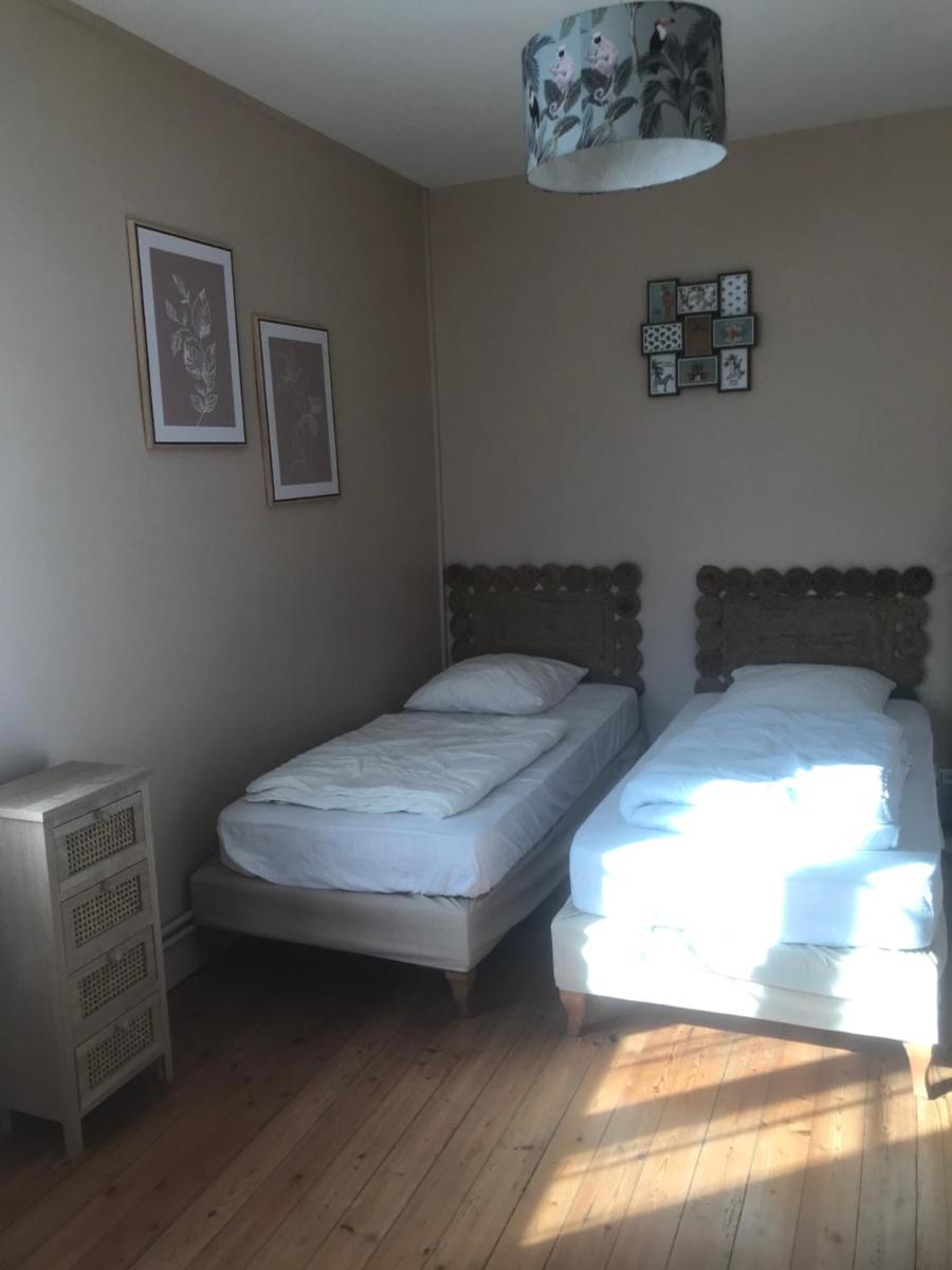 Two-Bedroom Sea Lodge - Photo 5