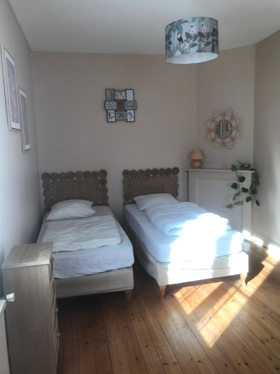 Two-Bedroom Sea Lodge - Photo 4