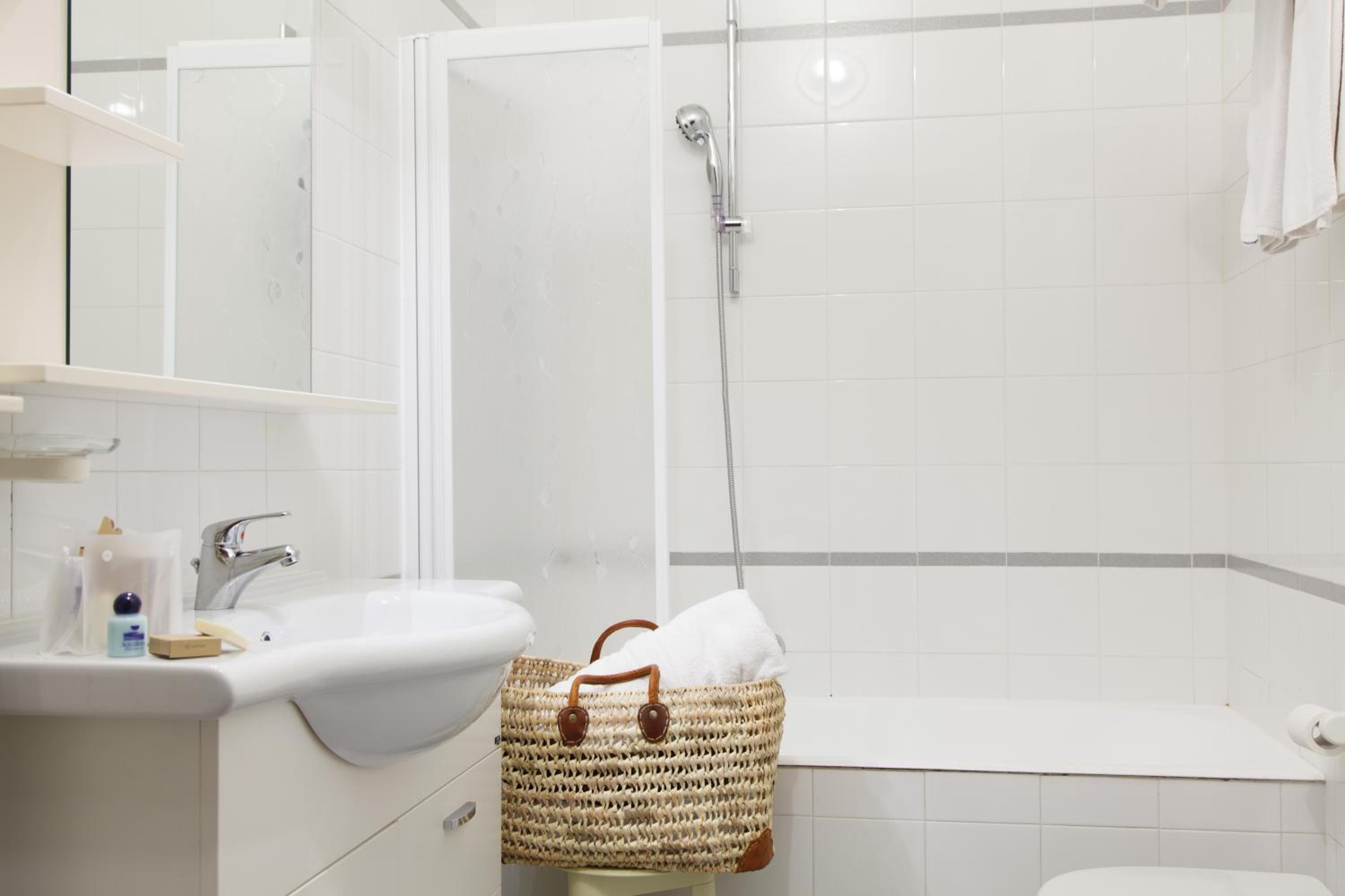 Superior Triple Room - Photo 4