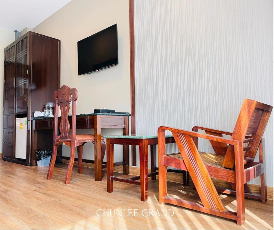Superior King Room photo 3