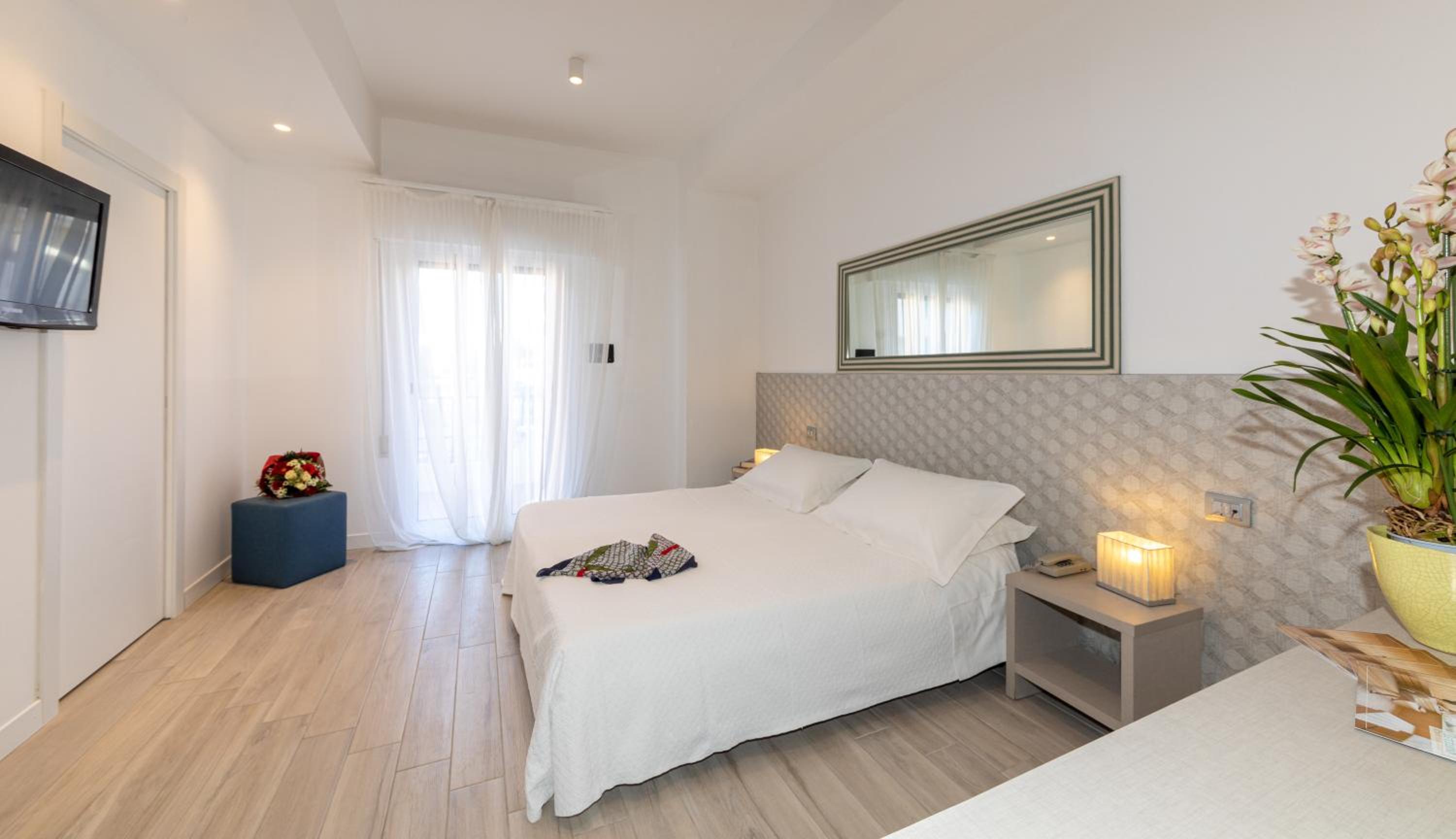 Double or Twin Room photo 1