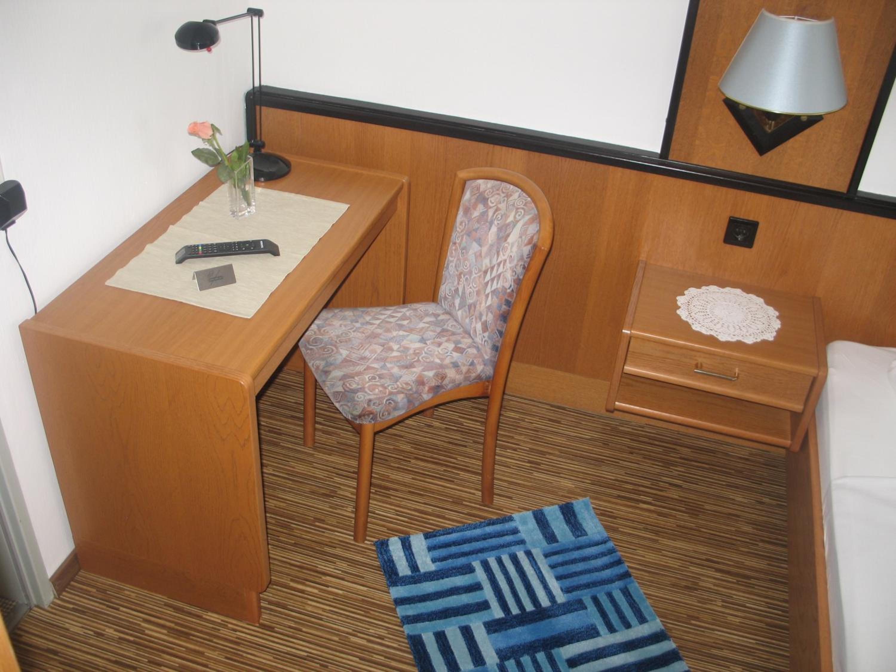 Double Room with Shared Toilet