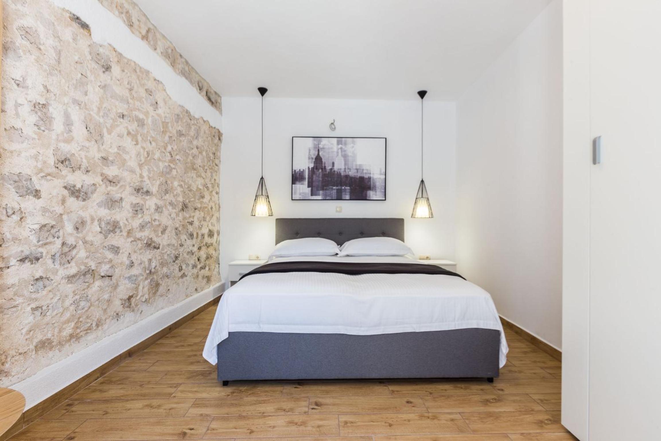 Three-Bedroom House photo 1
