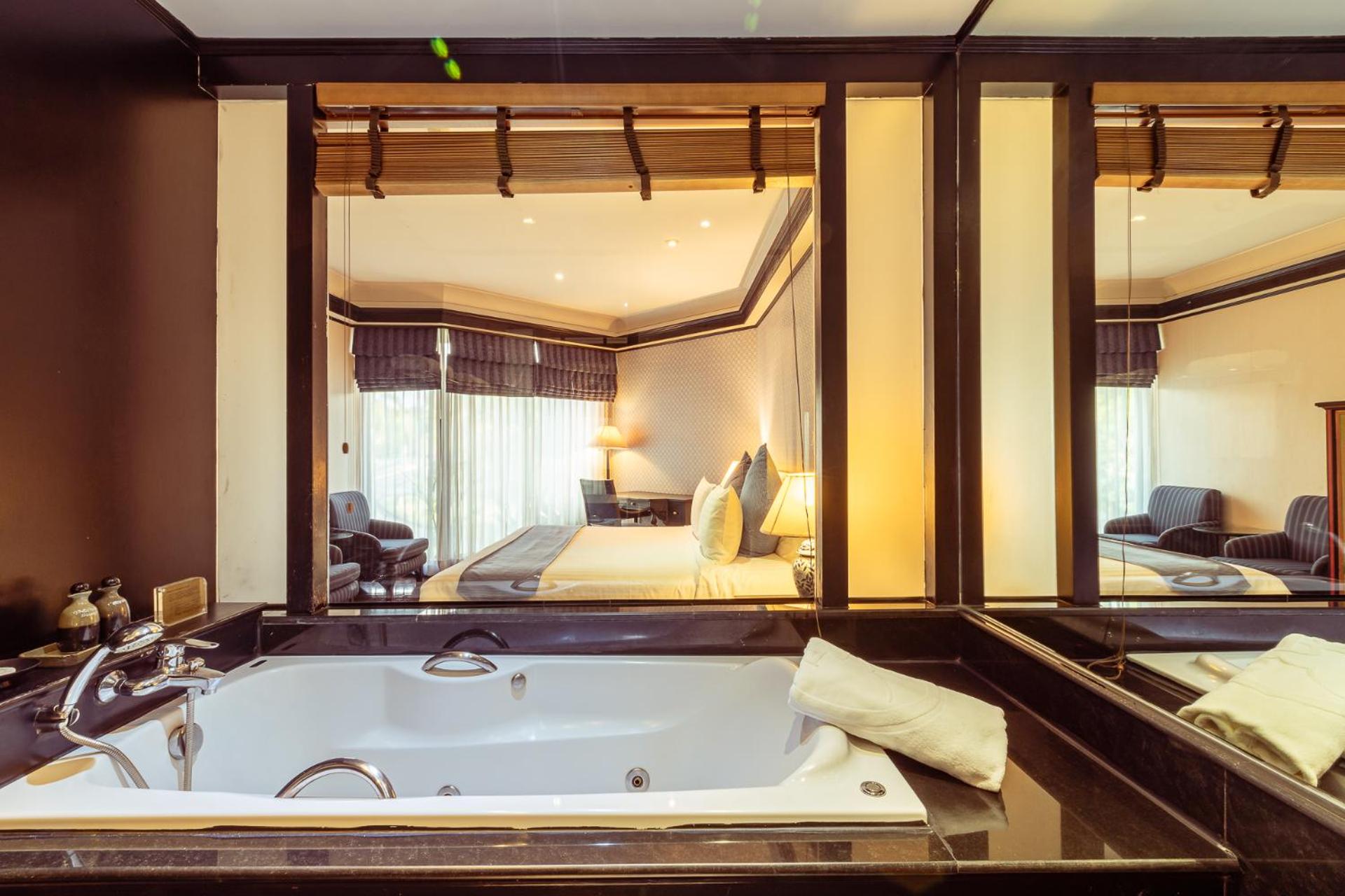 Deluxe Double or Twin Room with Garden View photo 3