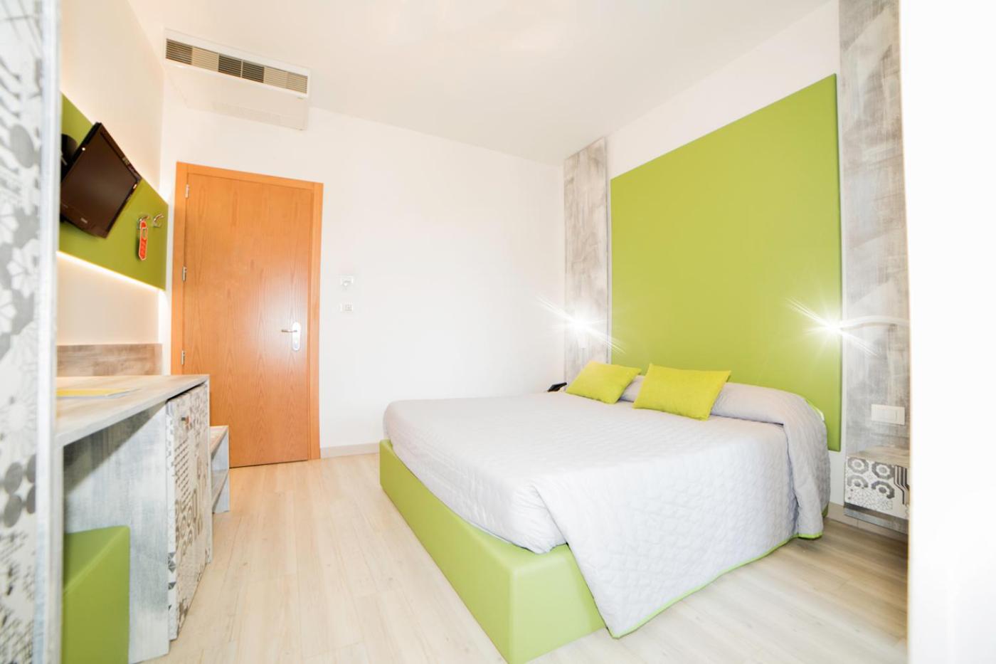 Superior Double Room - Photo 3