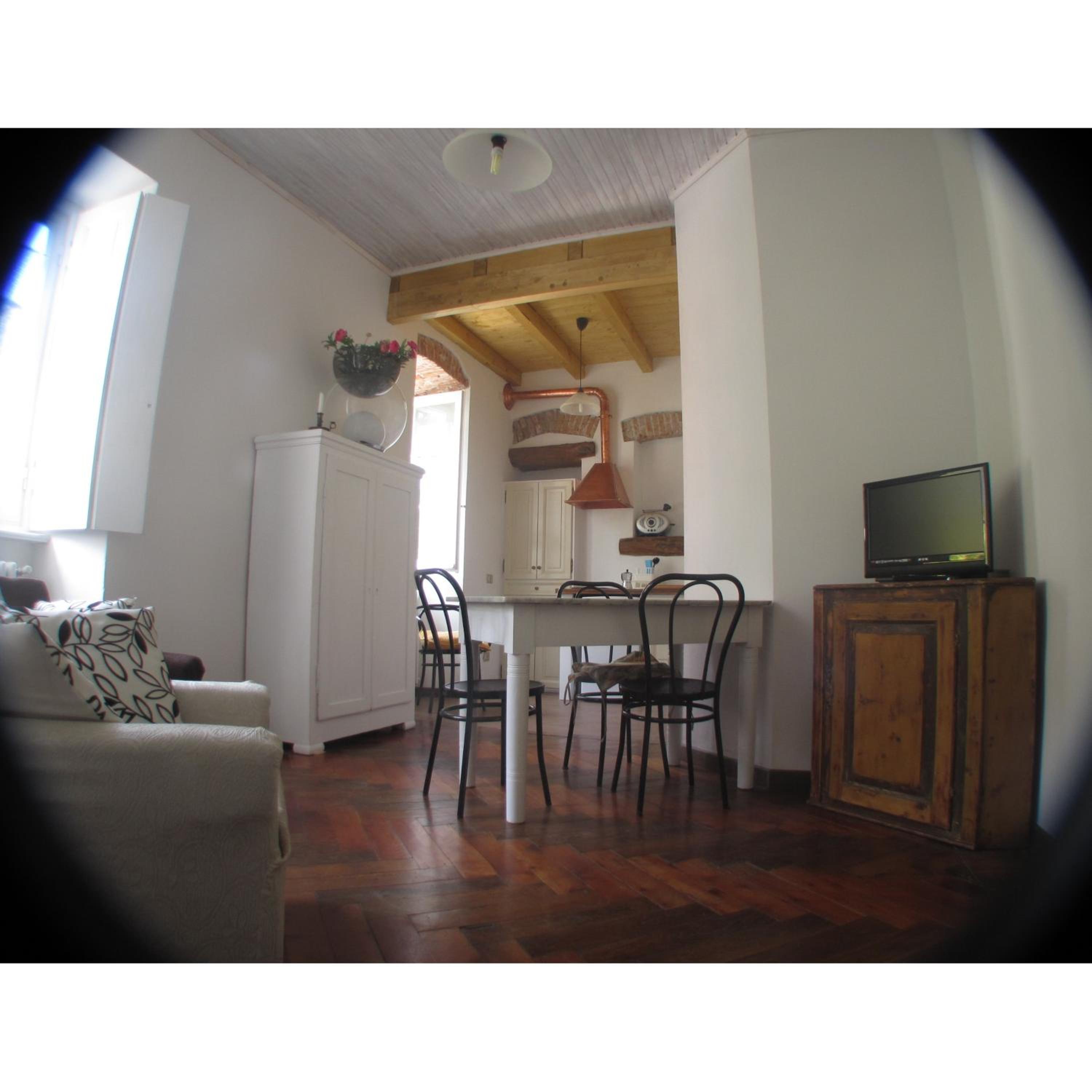 Two-Bedroom Apartment - Photo 4