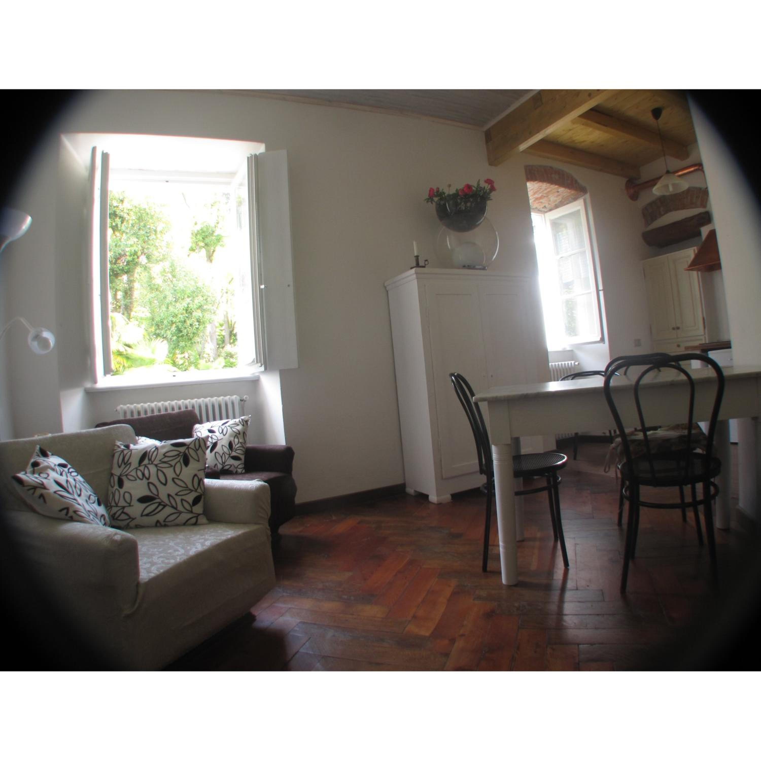 Two-Bedroom Apartment - Photo 9