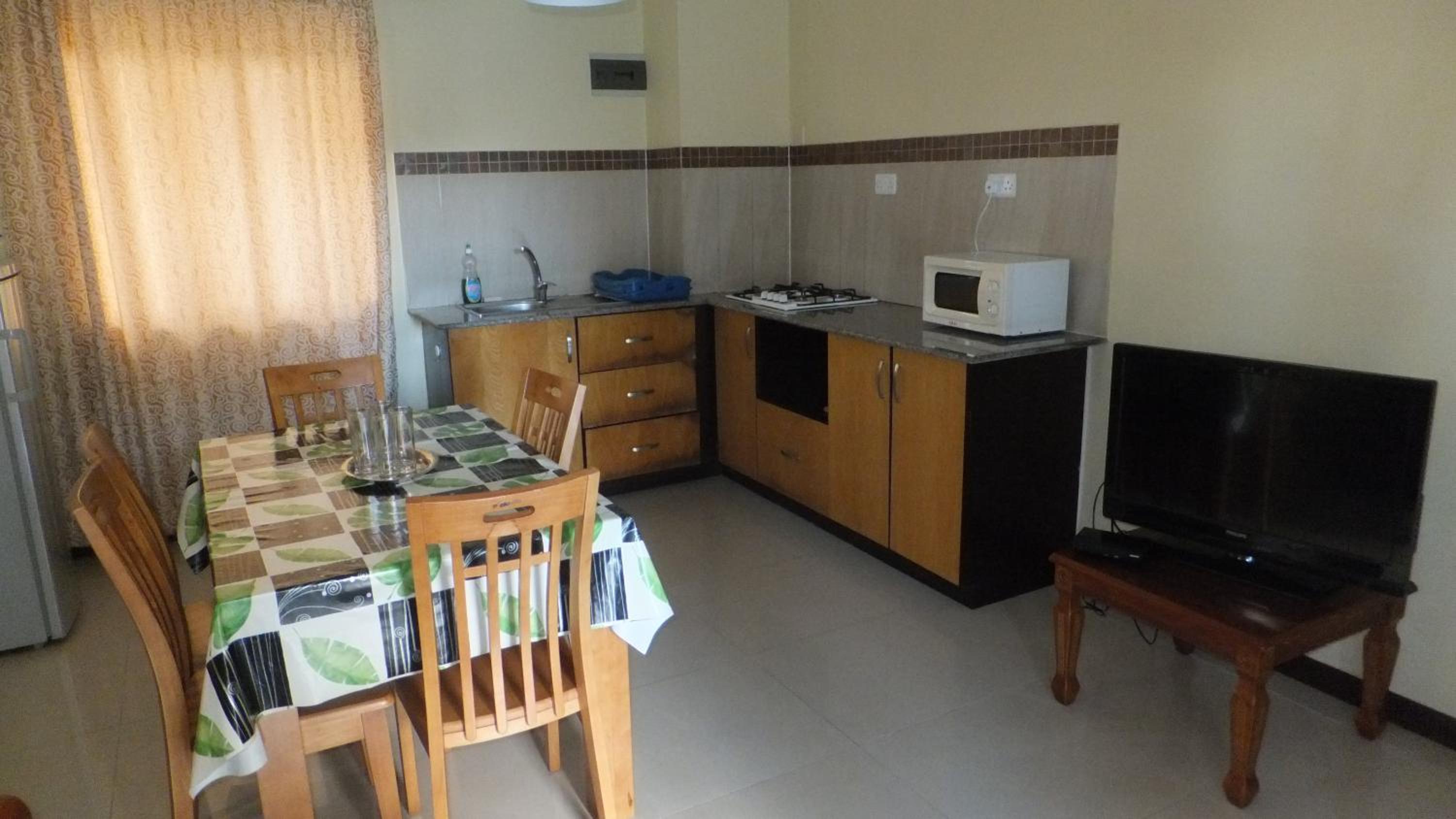 Two-Bedroom Apartment - Photo 8