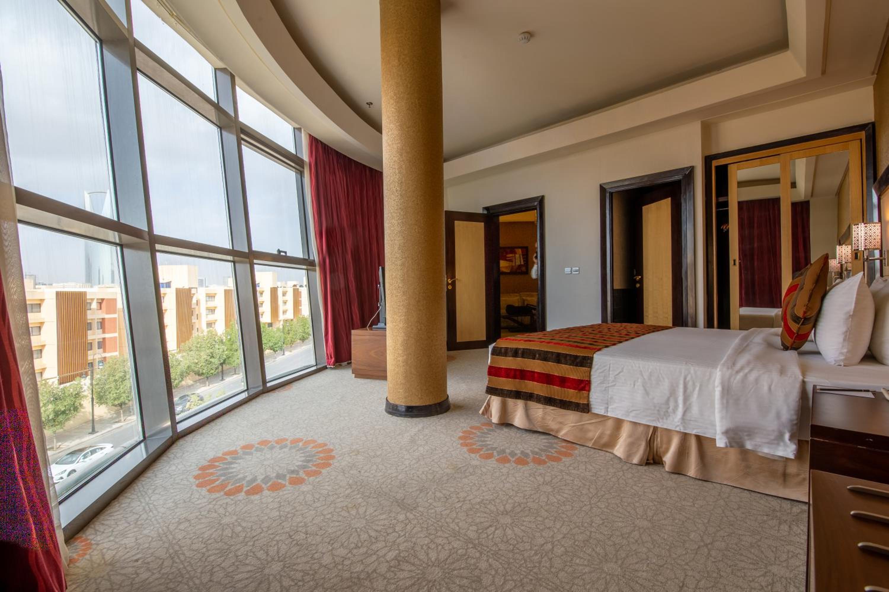 Presidential Suite photo 1