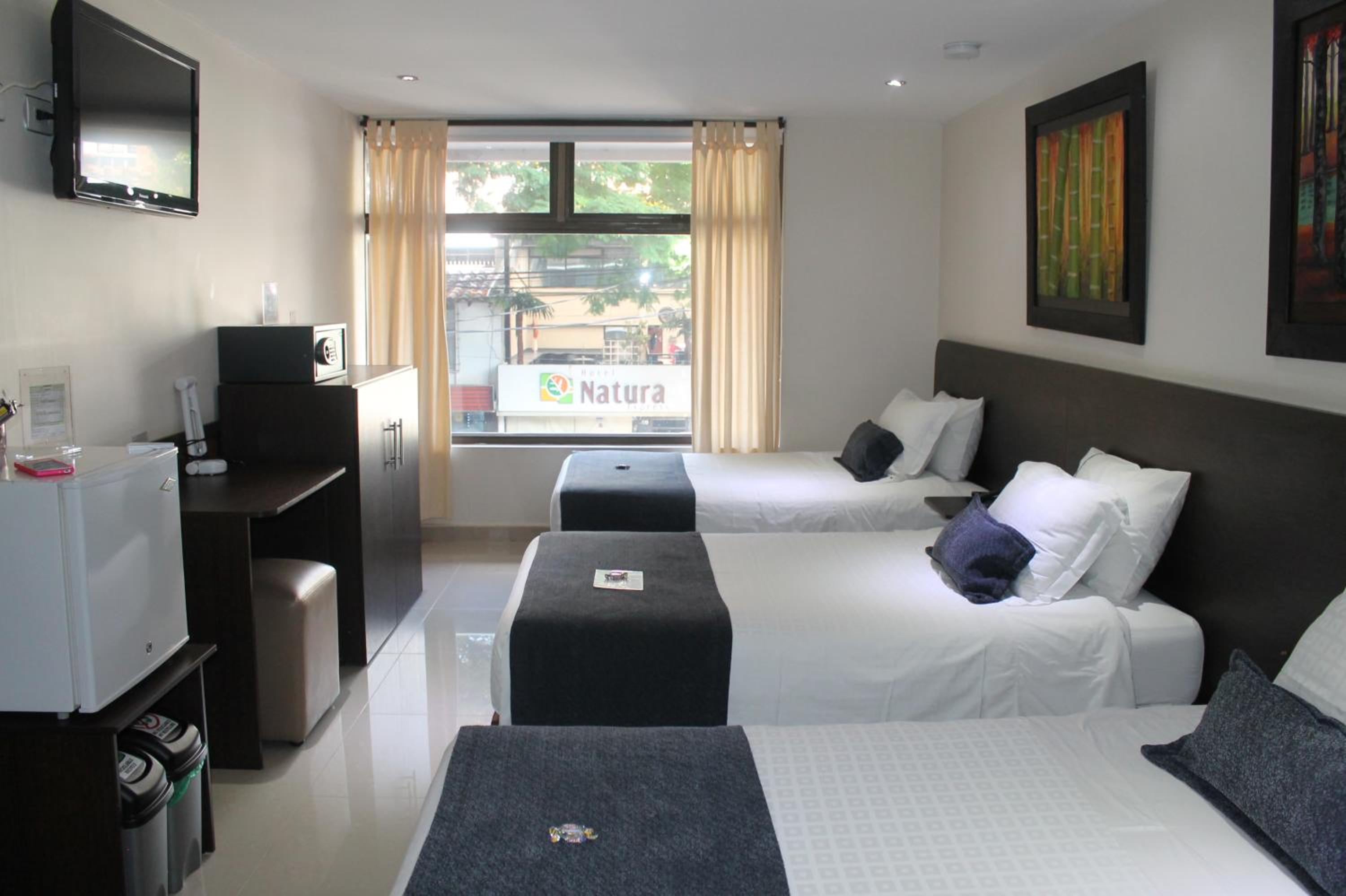 Standard Triple Room photo 2