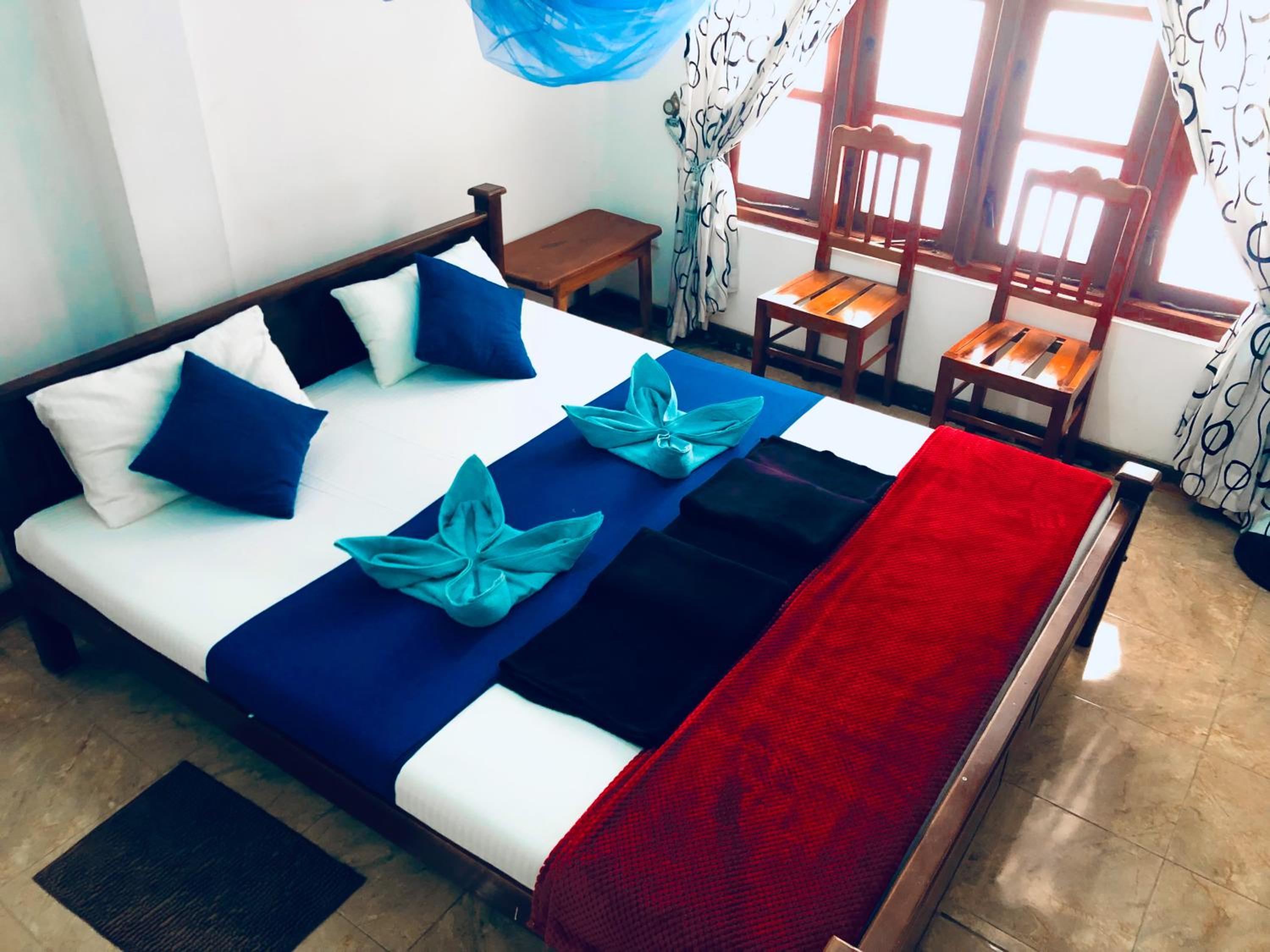 Standard Double Room - Photo 5