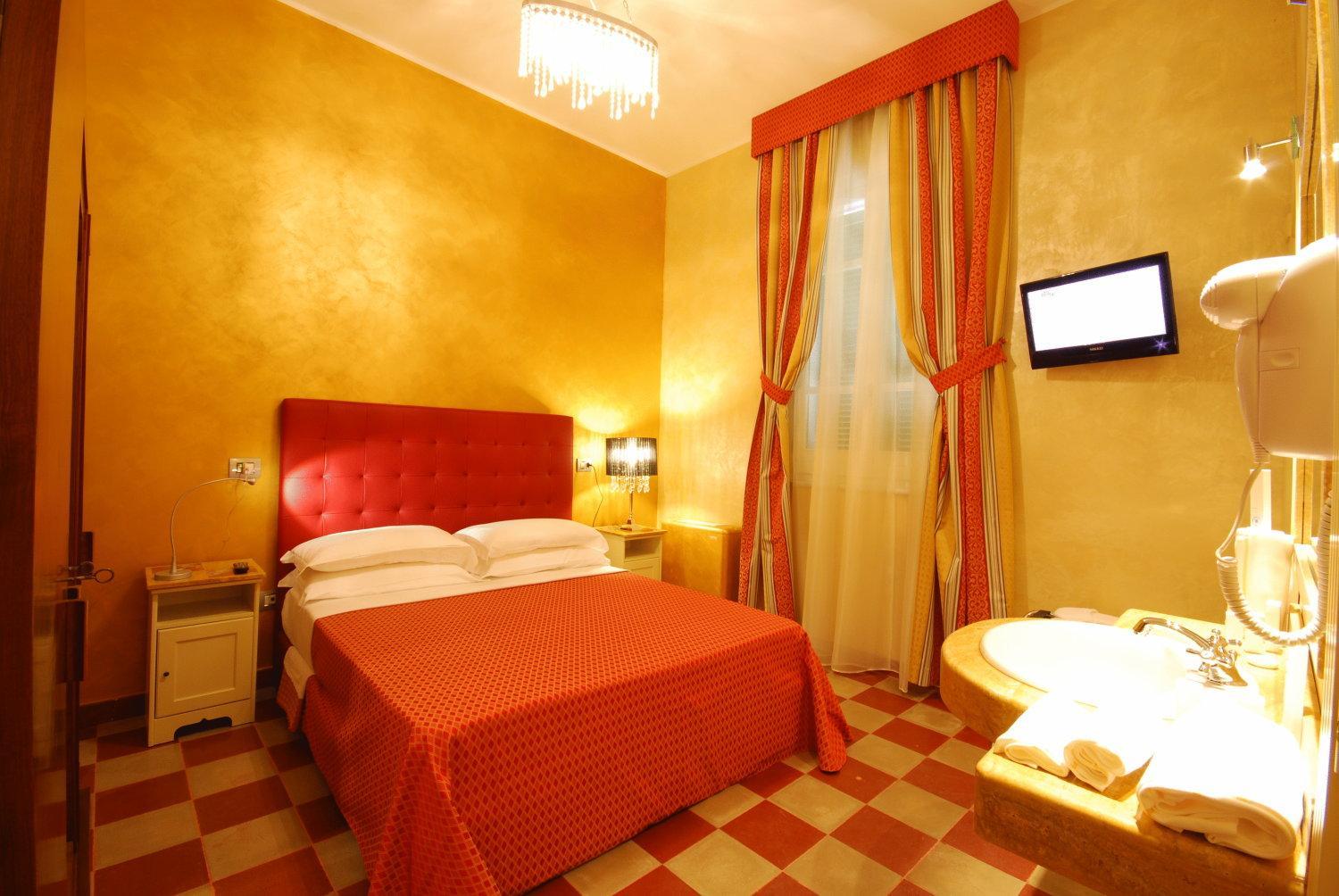 Suite - Photo 4