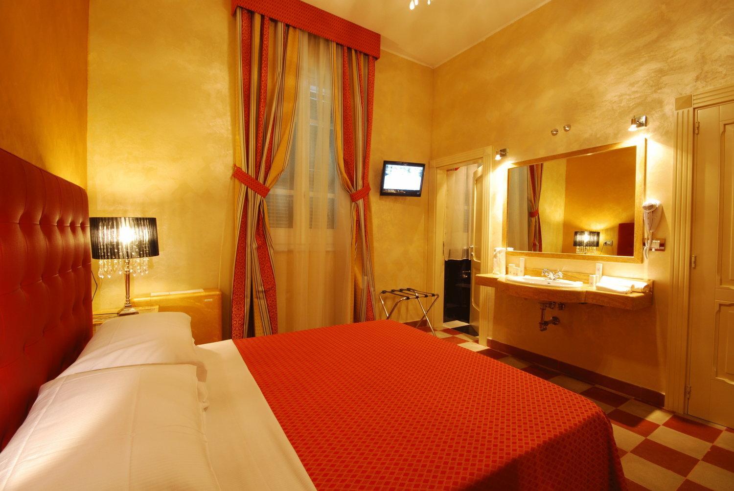 Suite - Photo 6
