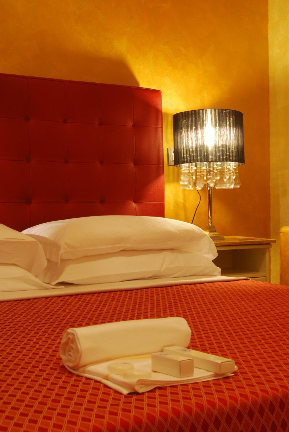 Suite - Photo 3