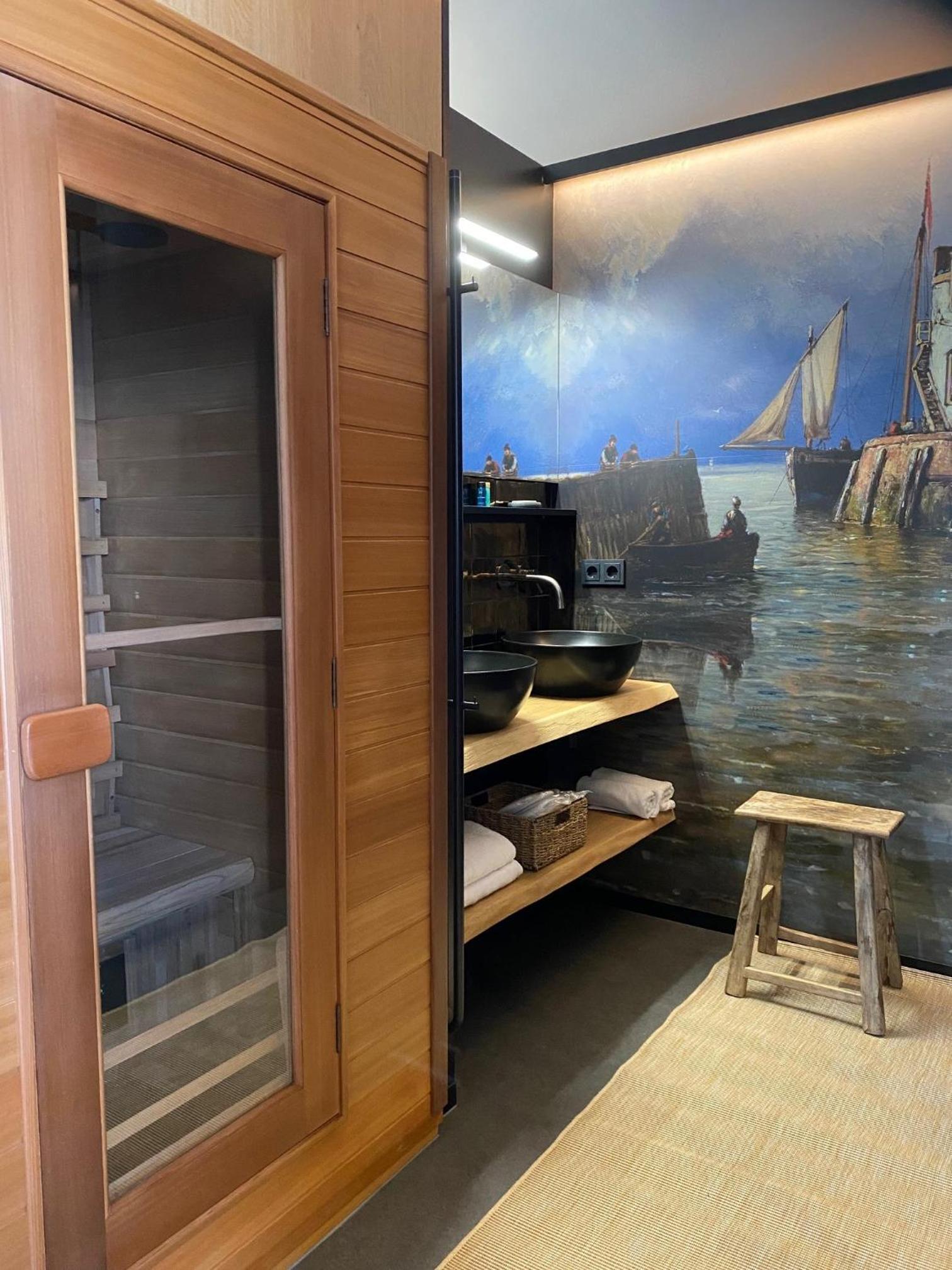 King Suite with Sea View photo 3