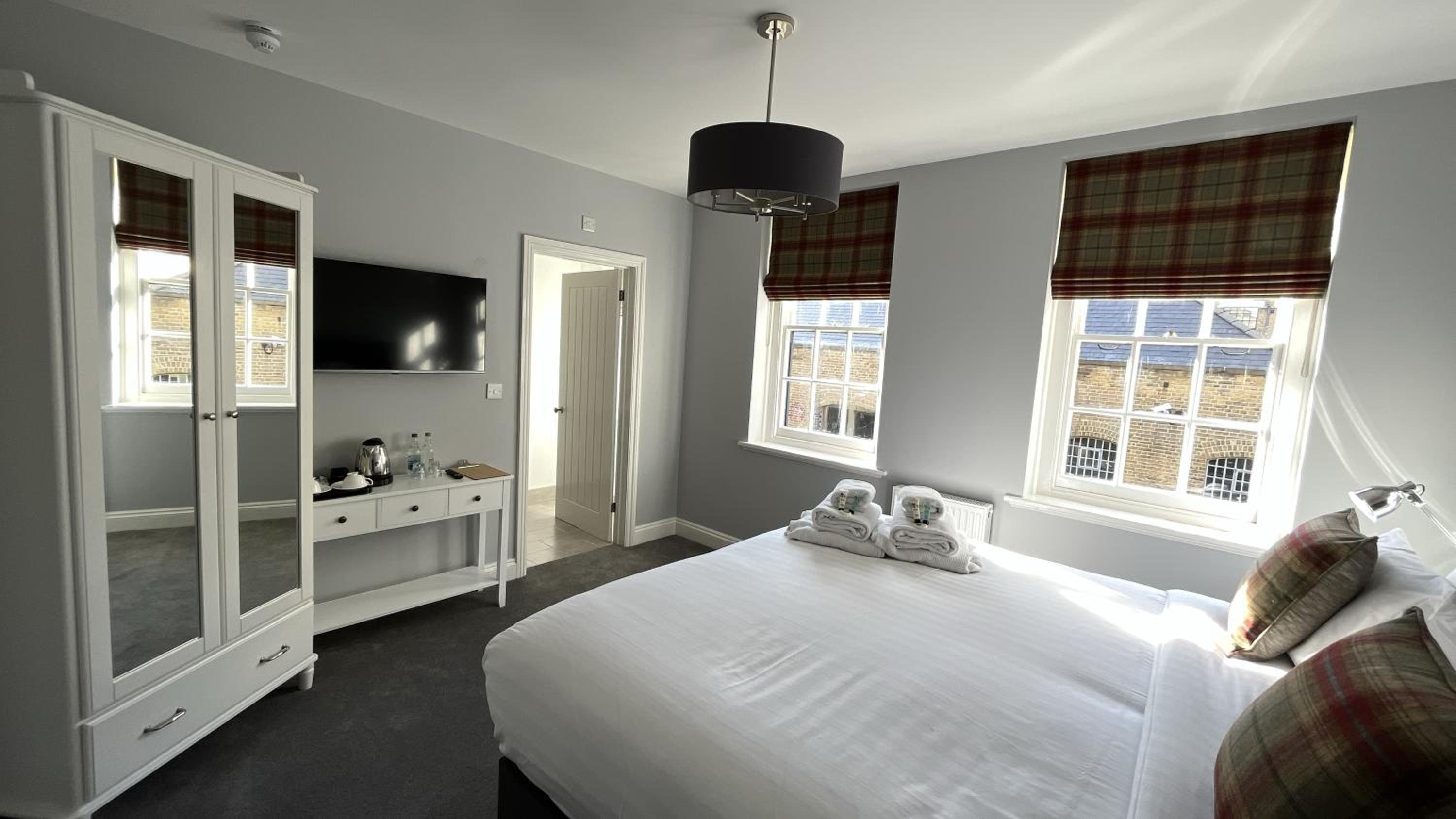 Superior King Room