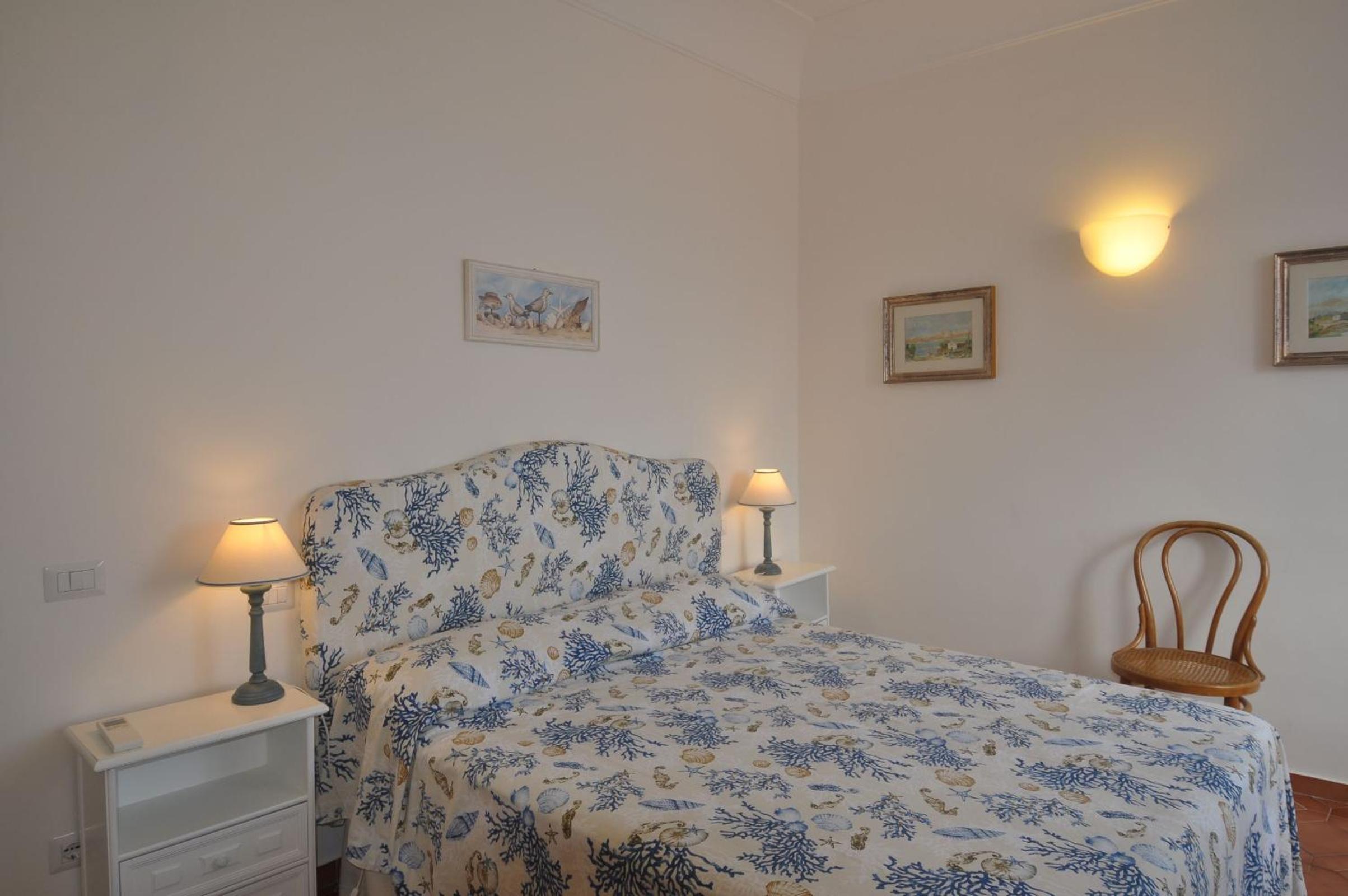Two-Bedroom House photo 2