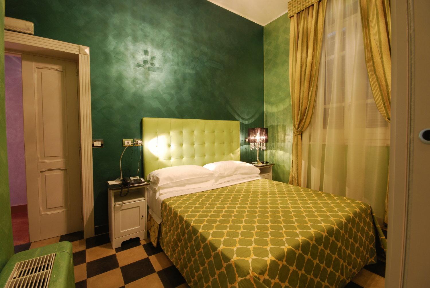 Double Room - Photo 1