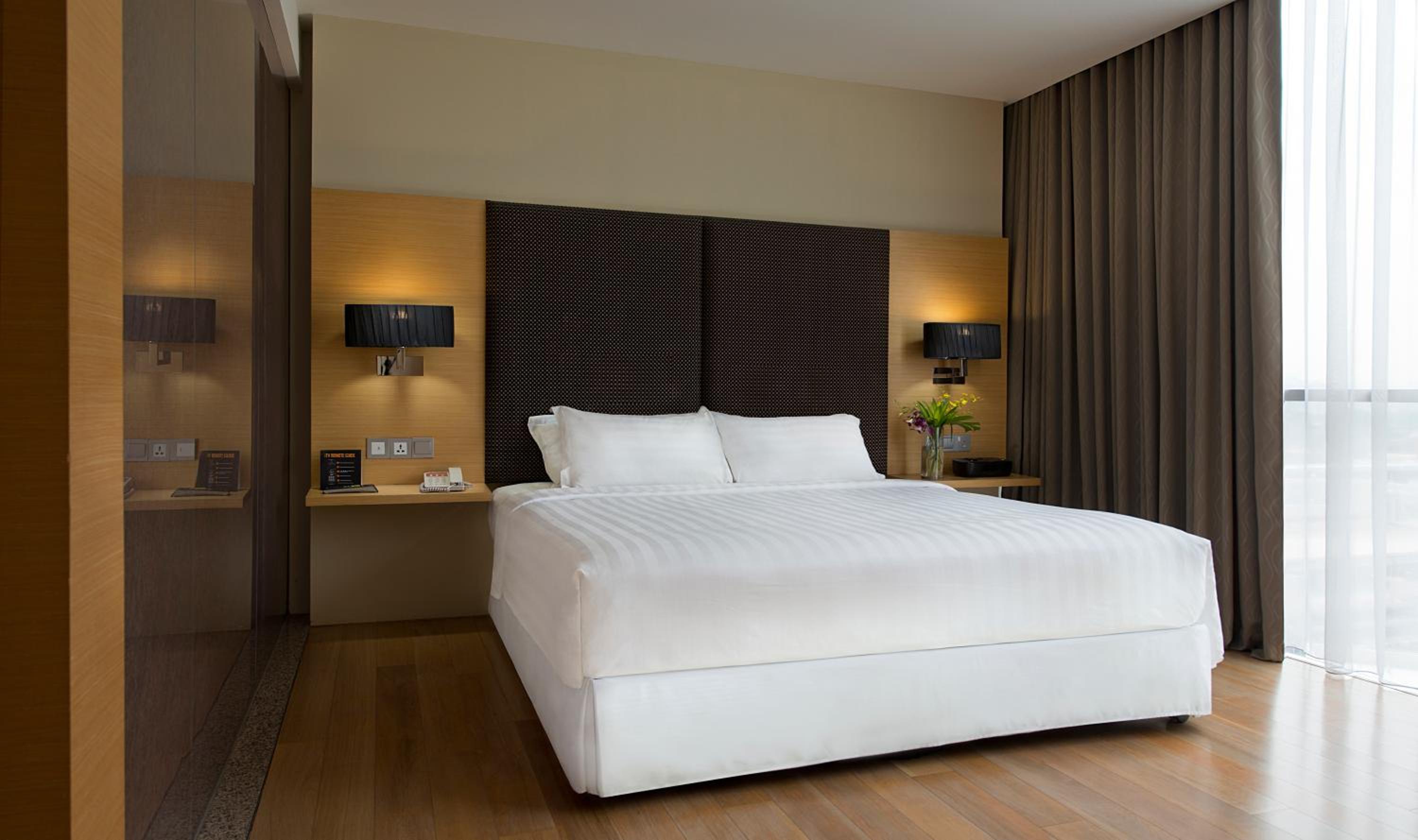 Premier Essential King Room