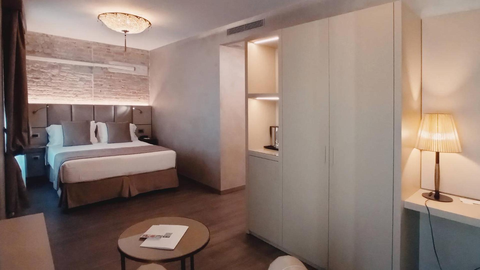Deluxe Junior Suite
