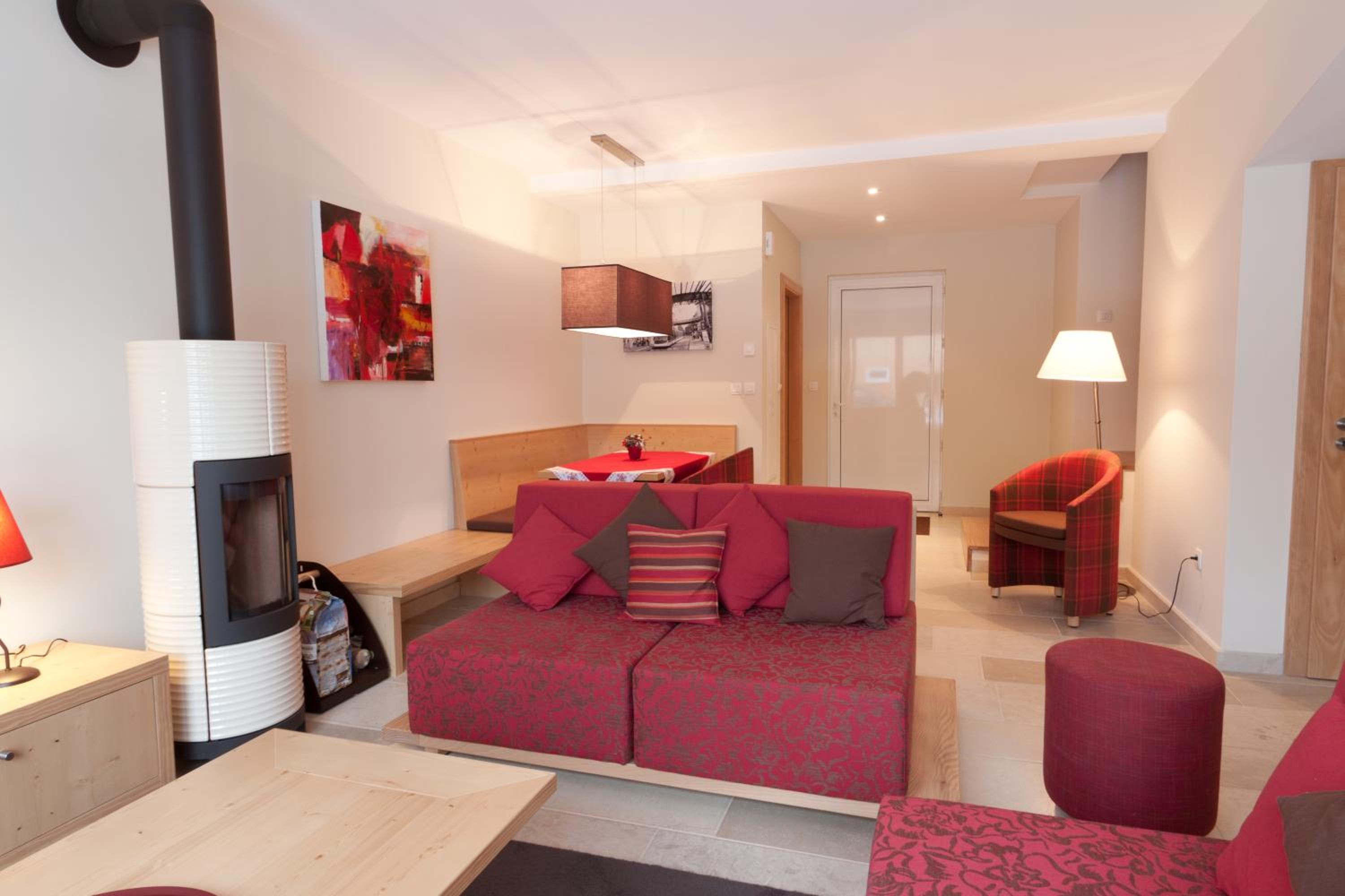 Two-Bedroom Apartment - Photo 9