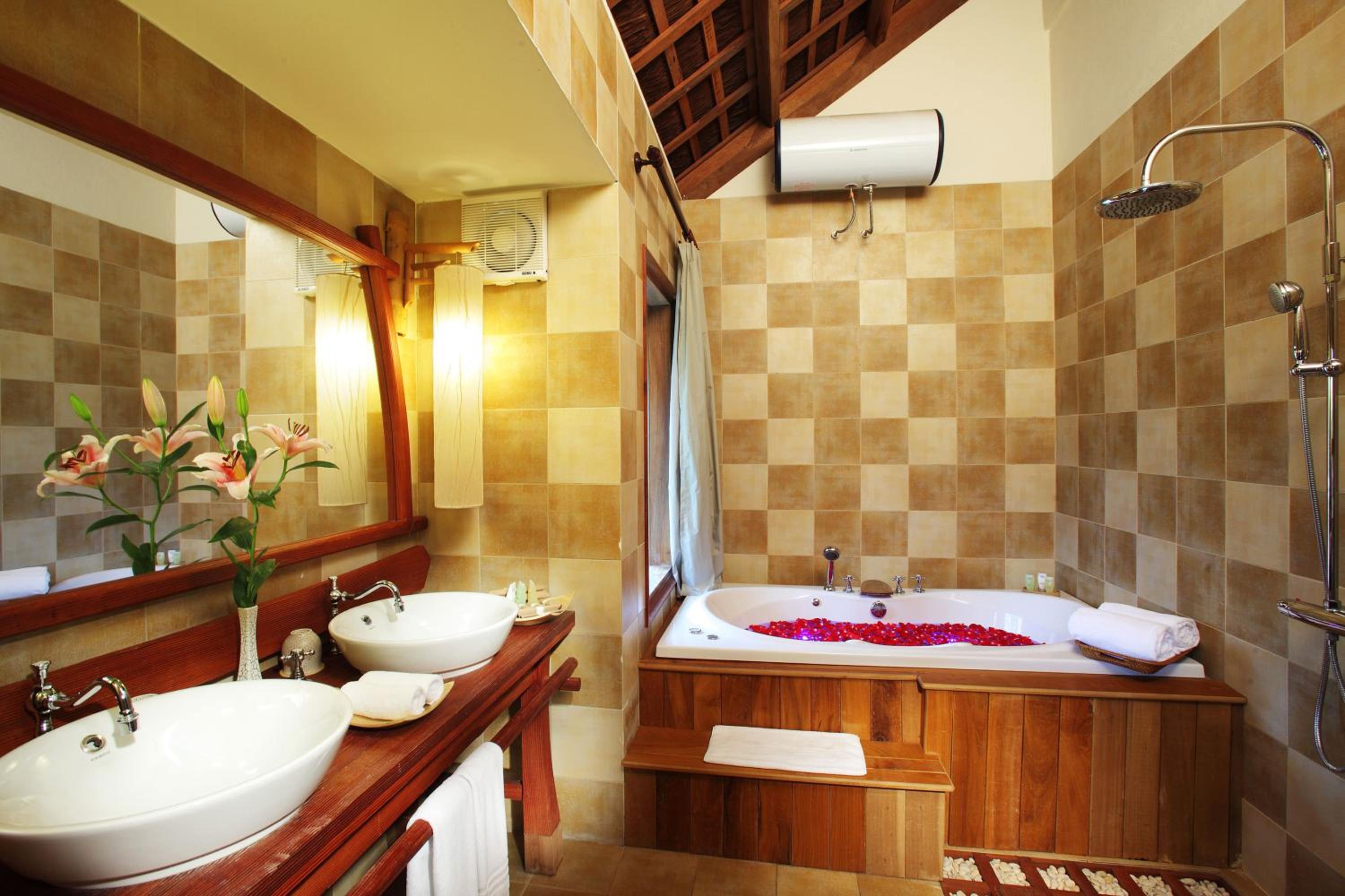 One-Bedroom Bungalow - Photo 9